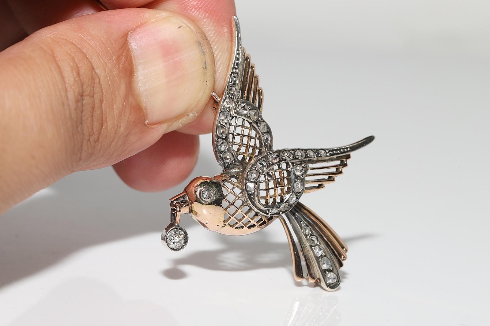 Antique Circa 1900s Handmade 14k Gold Top Silver Natural Diamond  Bird Brooch In Good Condition For Sale In Fatih/İstanbul, 34
