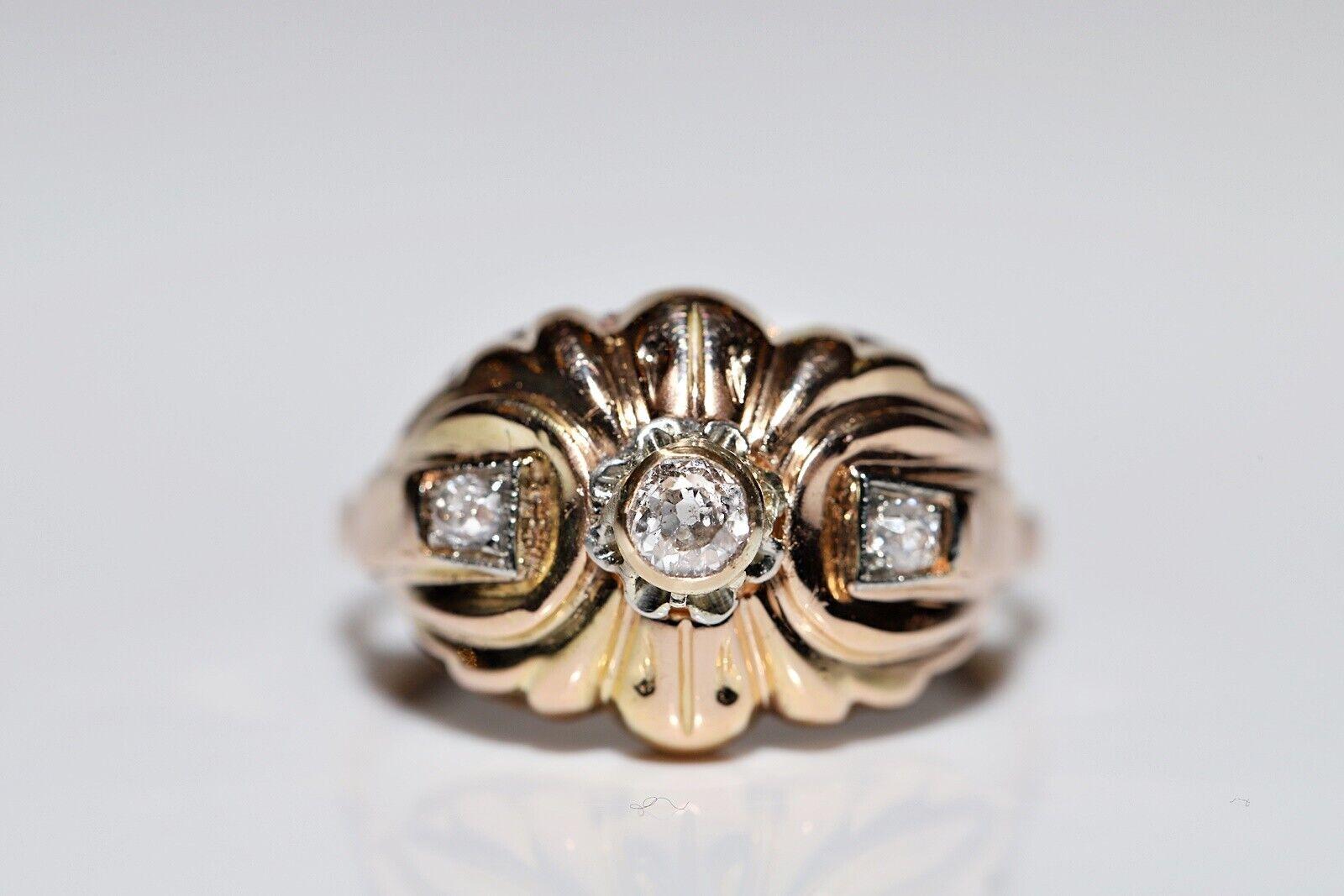 Antike CIRCA 1900s Handgefertigt  18k Gold Natürlicher Diamant verzierter Ring (Alteuropäischer Brillantschliff) im Angebot