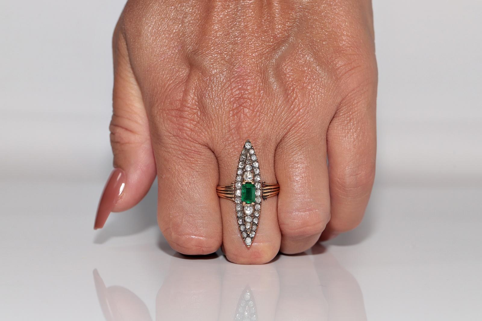 Anello antico CIRCA 1900 con diamante naturale taglio rosa e smeraldo Navette in vendita 7