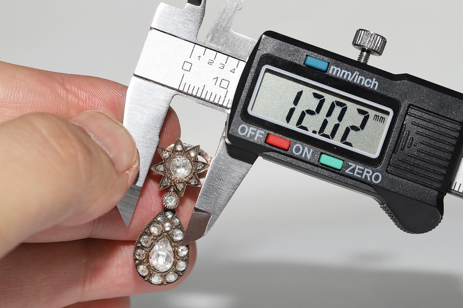 Pendiente de gota de diamante natural talla rosa en oro de 12 quilates otomano antiguo circa 1900 en venta 4