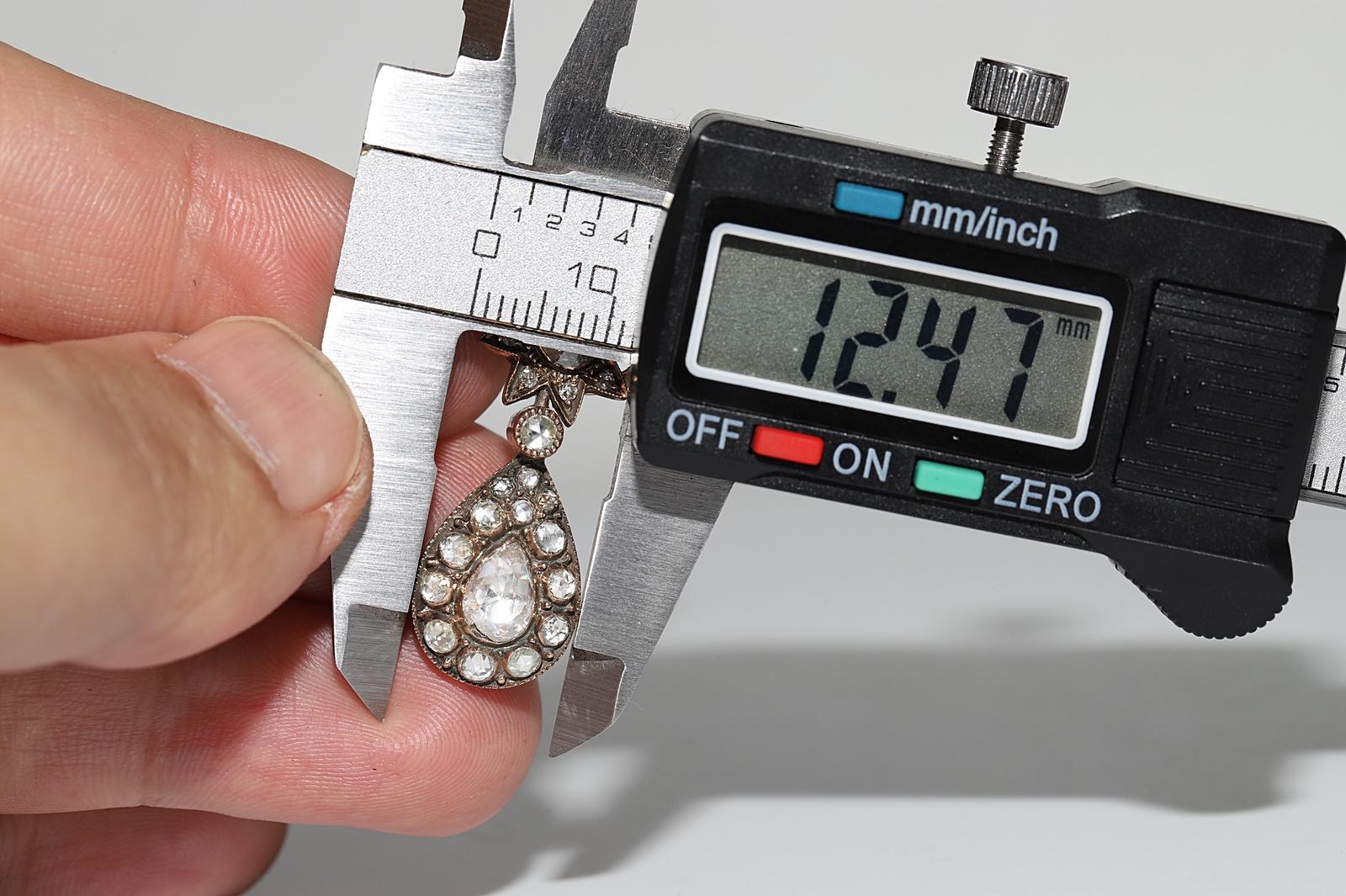 Pendiente de gota de diamante natural talla rosa en oro de 12 quilates otomano antiguo circa 1900 en venta 5