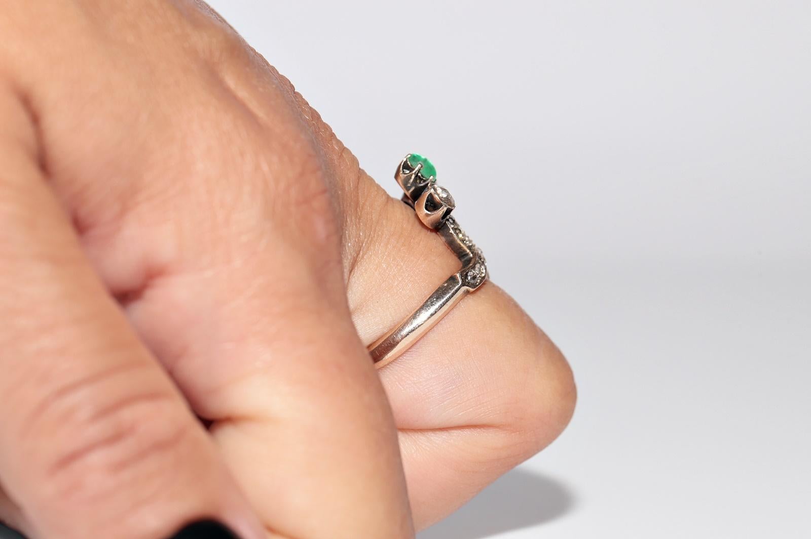 Antique Circa 1900s Ottoman 14k Gold Natural Rose Cut Diamond And Emerald Ring For Sale 9