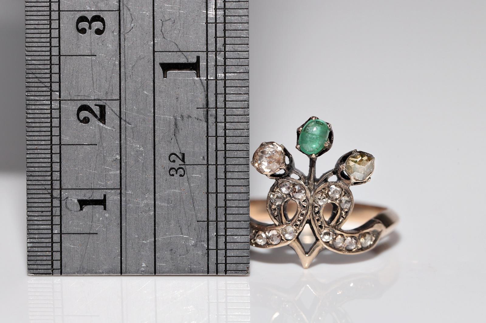 Antiker Ottomane 14k Gold Ring mit Diamanten im natürlichen Rosenschliff und Smaragd im Rosenschliff, um 1900 (Viktorianisch) im Angebot