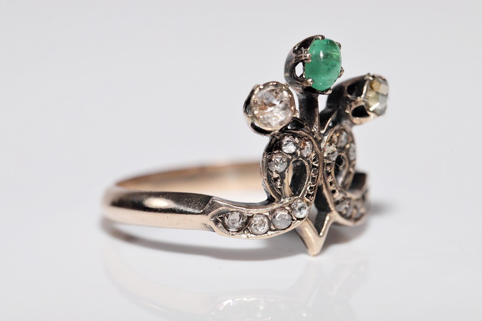 Antique Circa 1900s Ottoman 14k Gold Natural Rose Cut Diamond And Emerald Ring In Good Condition For Sale In Fatih/İstanbul, 34