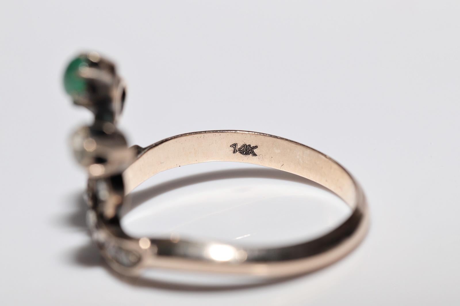 Antique Circa 1900s Ottoman 14k Gold Natural Rose Cut Diamond And Emerald Ring For Sale 3