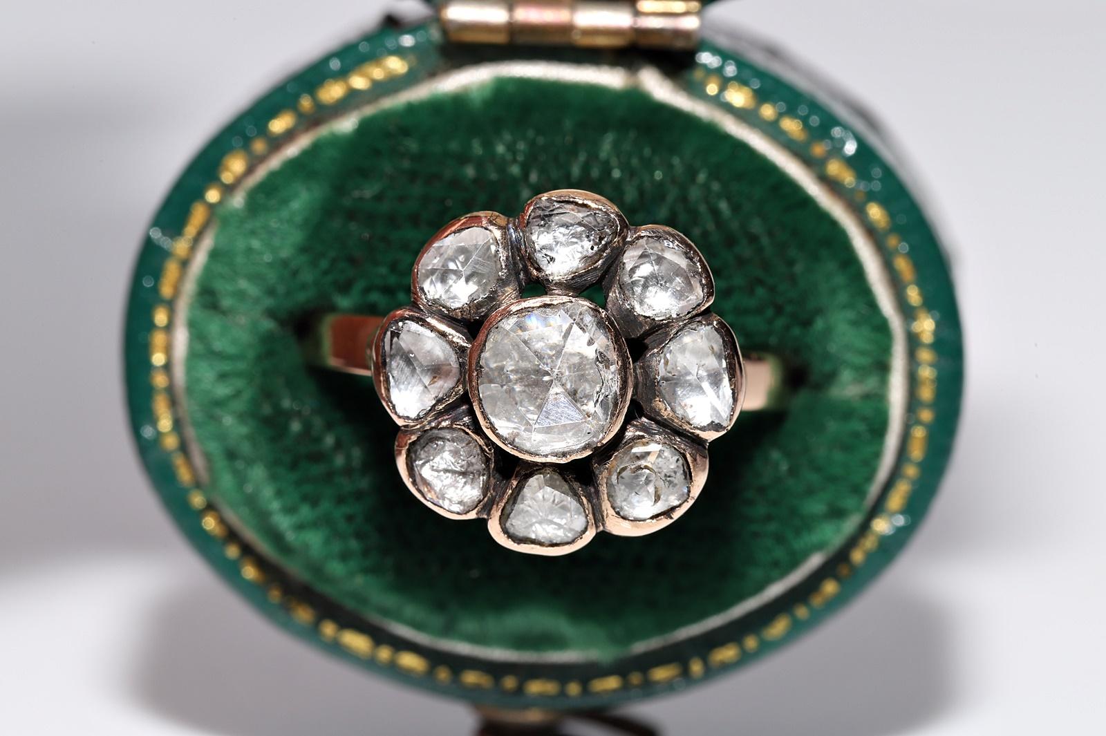 In very good condition.
Total weight is 4 grams.
Totally is diamond 1.10 ct.
The diamond is has H-I-J color and s1-s2-s3-Pique 1-2 clarity.
Top part 14k Gold.
The shank of the ring is 18 carat gold.
Box is not included.
Please contact for any
