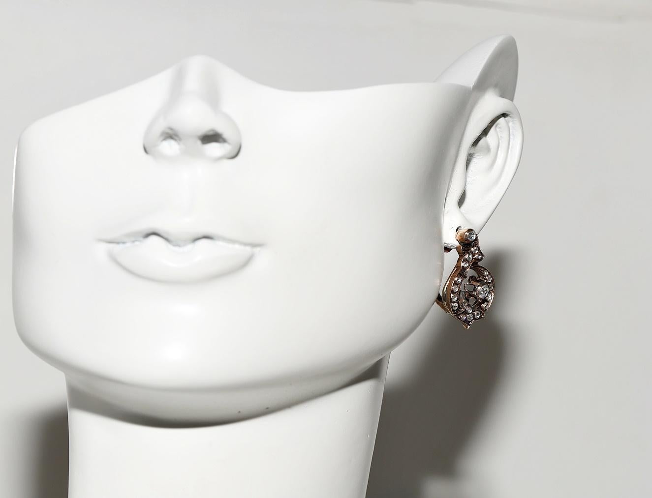 Antique Circa 1900s Ottoman 8k Gold Natural Rose Cut Diamond Decorated Earring For Sale 10