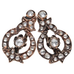 Antico orecchino decorato con diamanti taglio rosa naturale in oro ottomano (CIRCA 1900)