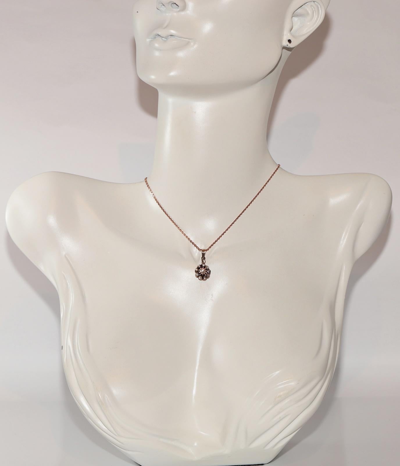 Victorien Collier pendentif ottoman ancien des années 1900 en or 8 carats avec diamants naturels taille rose en vente