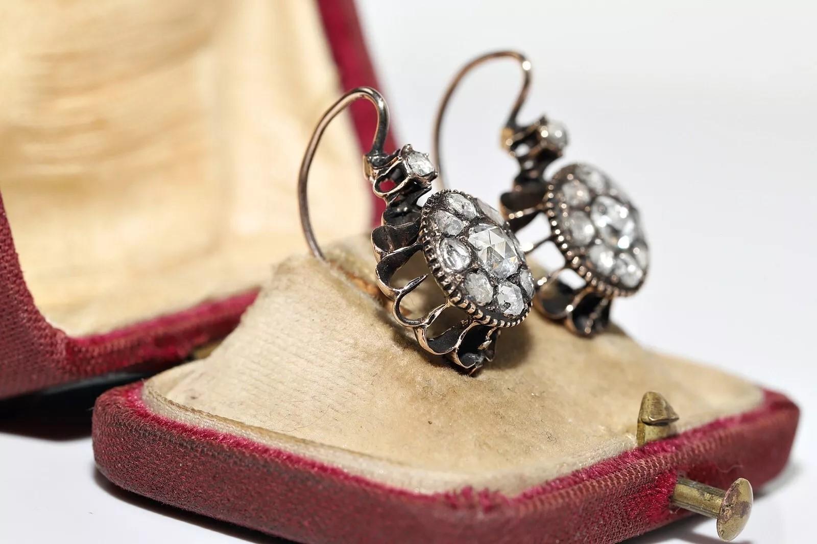 Antike CIRCA 1900s Osmanisch 8k Gold Natürliche Rose Cut Diamond Rose Ohrring (Rosenschliff) im Angebot