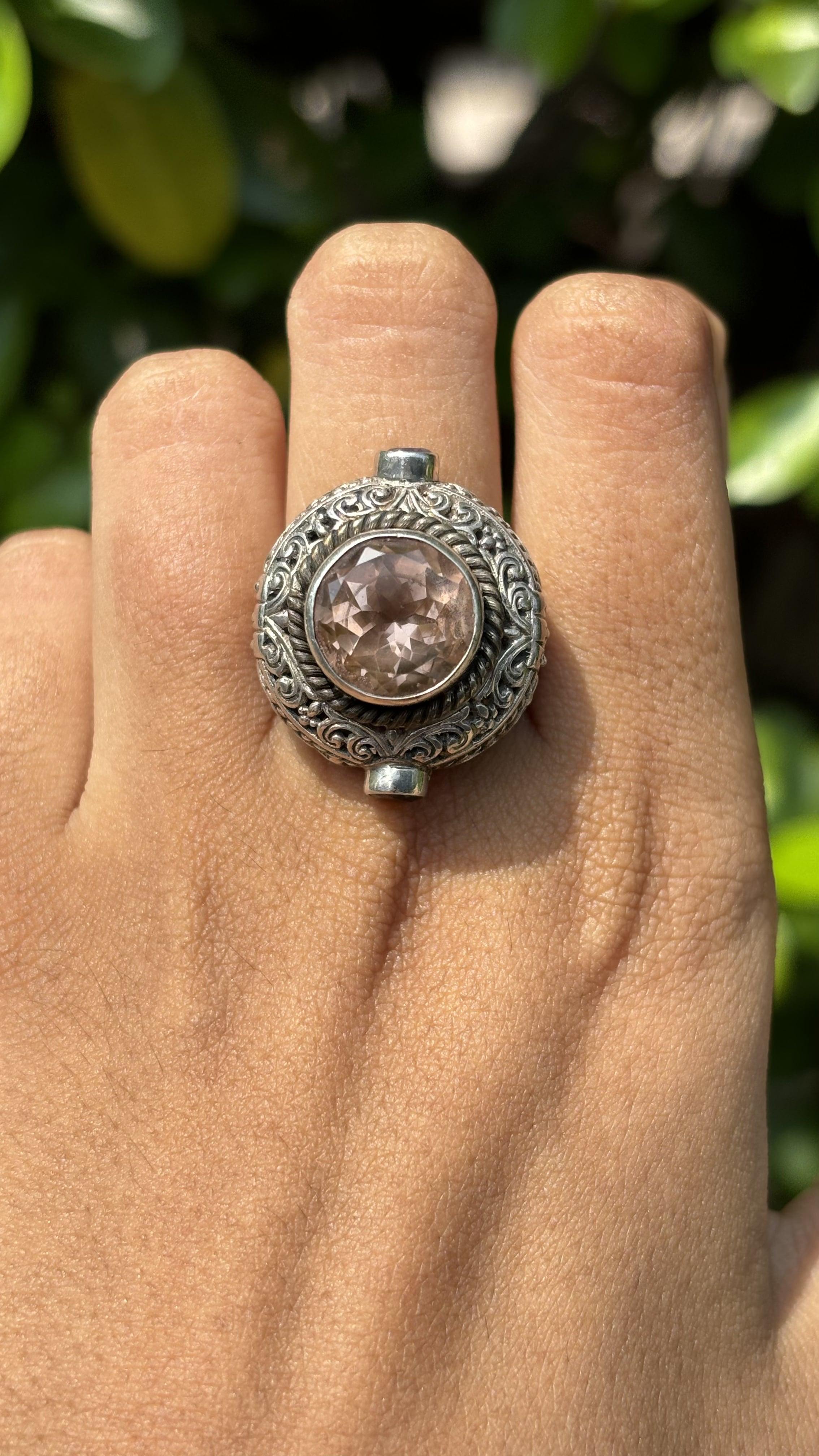 Antique circa 1900s Quartz & Amethyst studded Fancy Cocktail Ring in Silver In Good Condition For Sale In Bangkok, TH