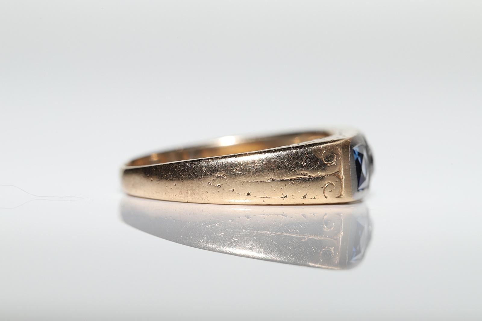Antiker viktorianischer Ring aus 14 Karat Gold mit natürlichem Diamant und Saphir, um 1900 im Angebot 2