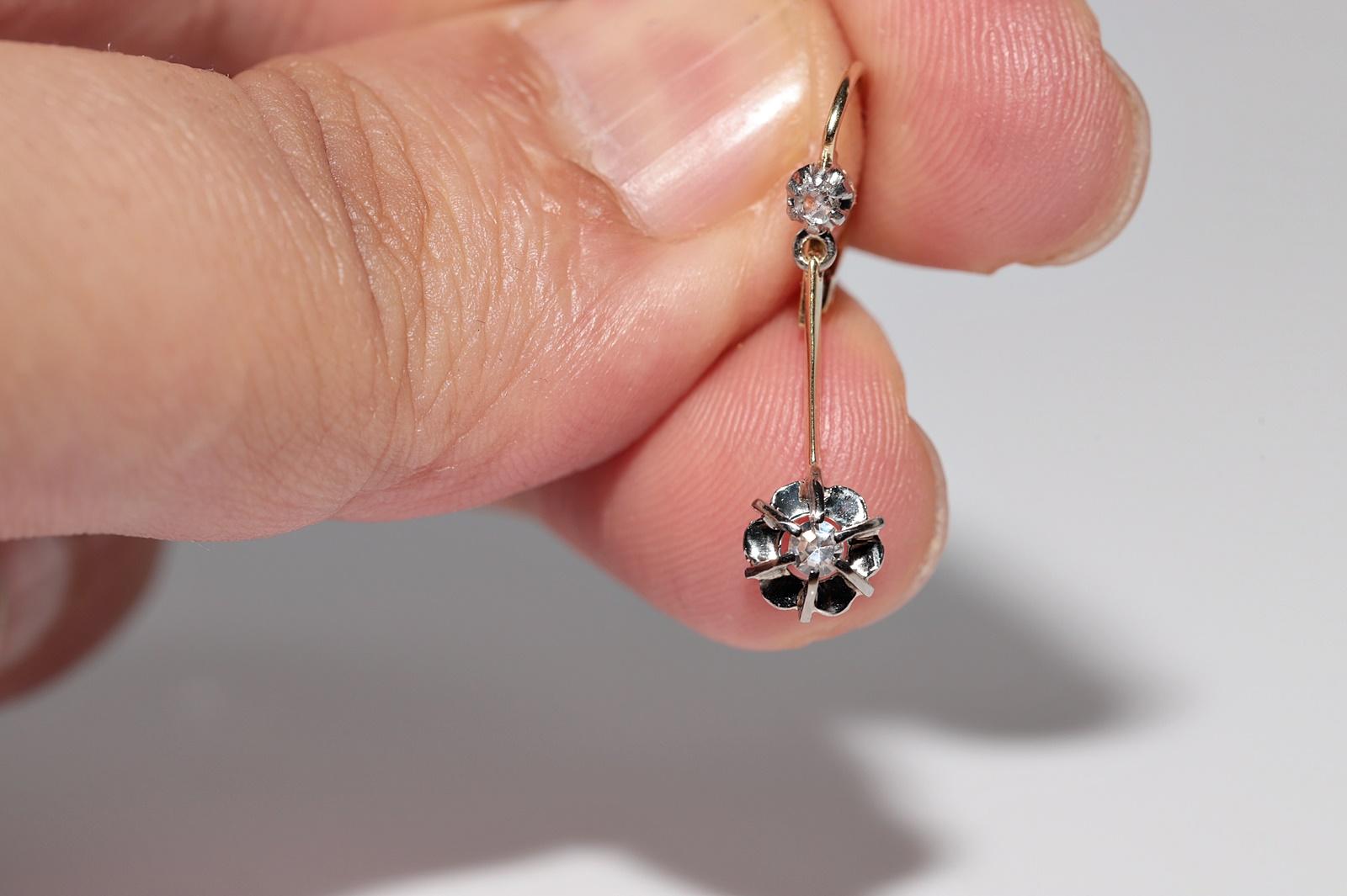 Donna Antico orecchino a goccia decorato con diamanti naturali in oro 18 ct. del 1900 CIRCA in vendita
