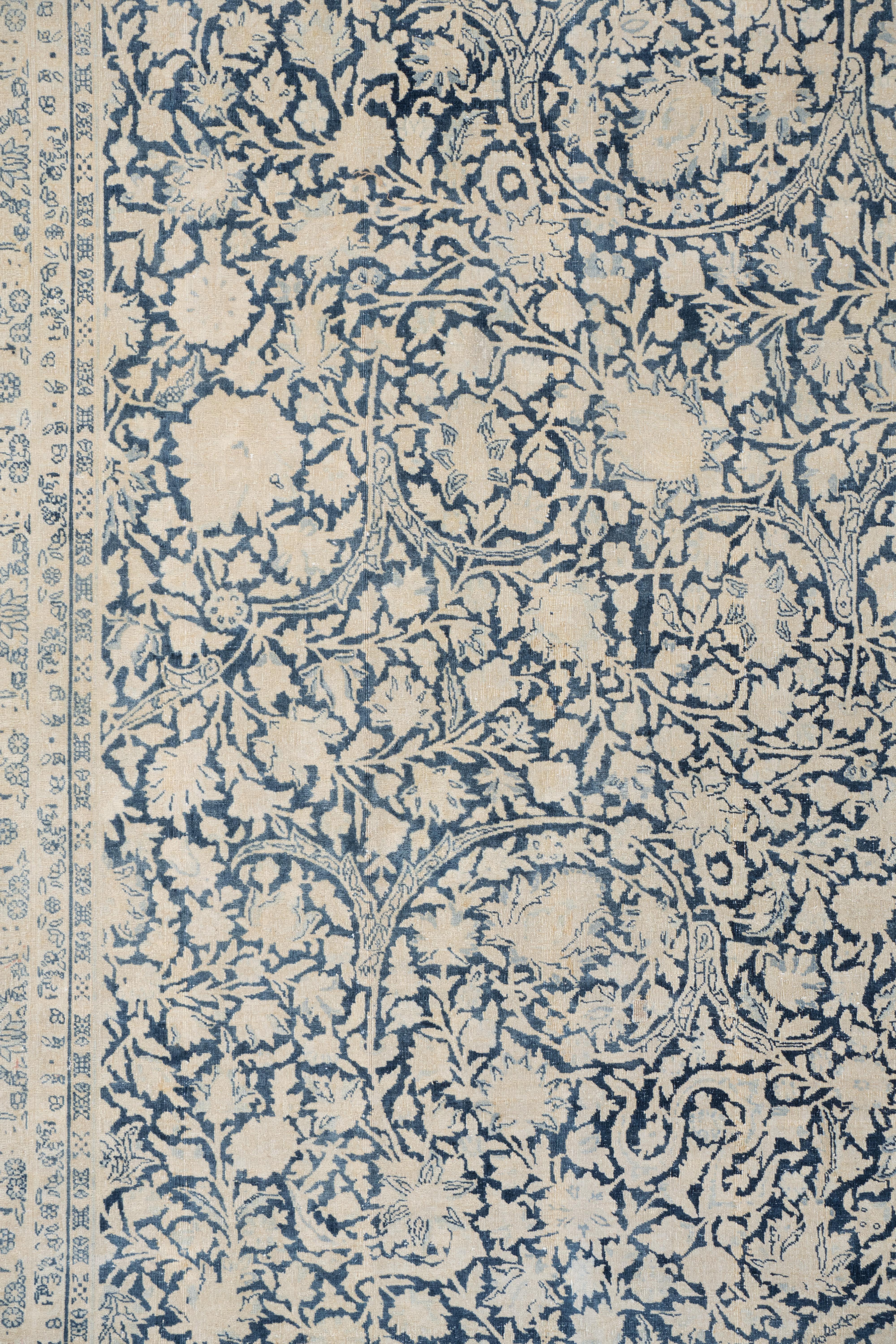 Antike CIRCA 1910 Blau Persisch Kerman Millefleur Wolle Hand geknüpft 11' X 17' (20. Jahrhundert) im Angebot