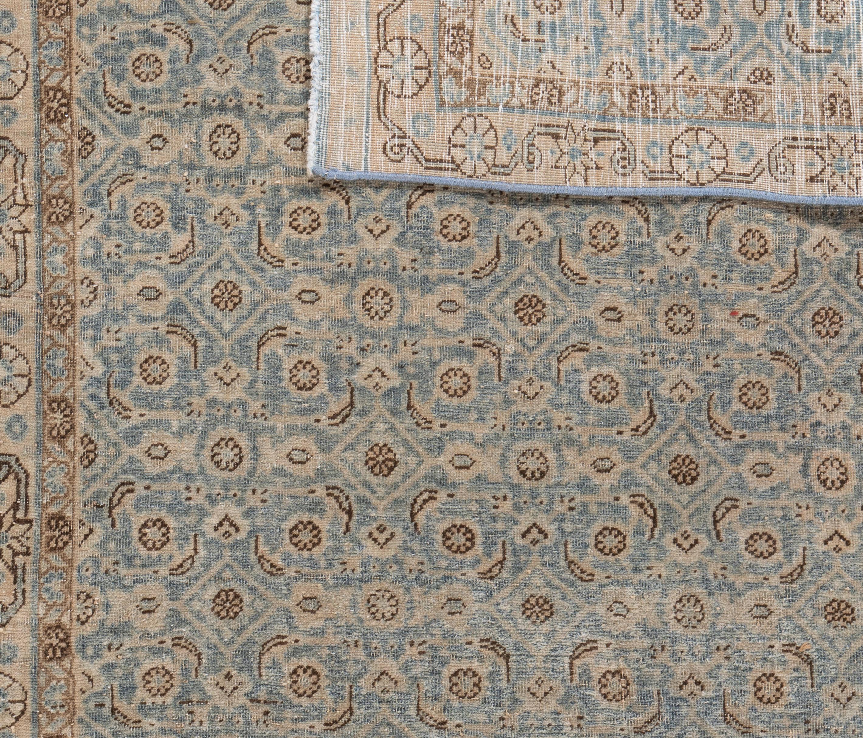 Paire de tapis de couloir persans Tabriz bleus noués à la main, datant d'environ 1910 en vente 1