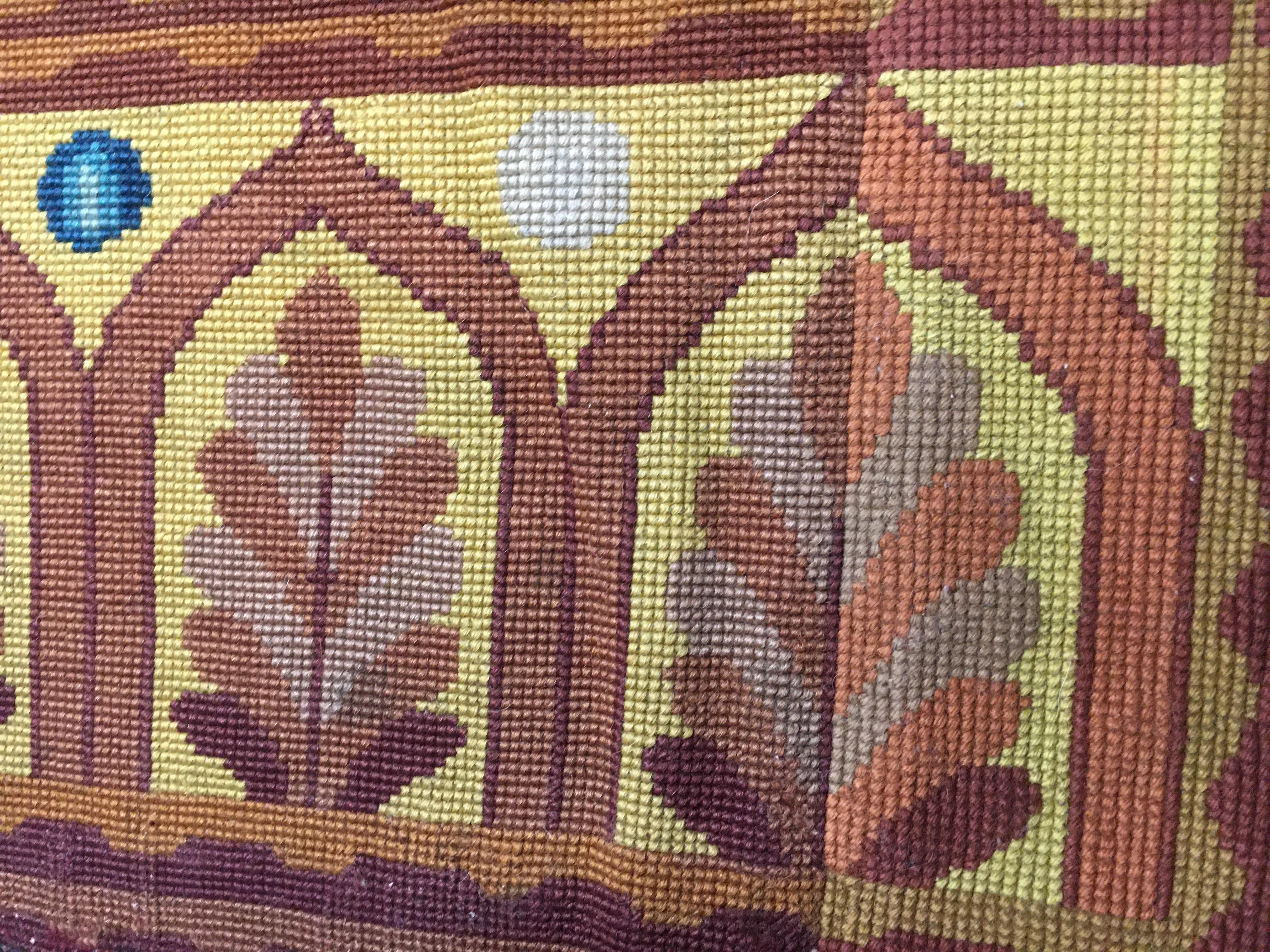 Antique Circa 1910 Brown French Textile Needlepoint Panel, 5'9 x 12'8 Francés en venta