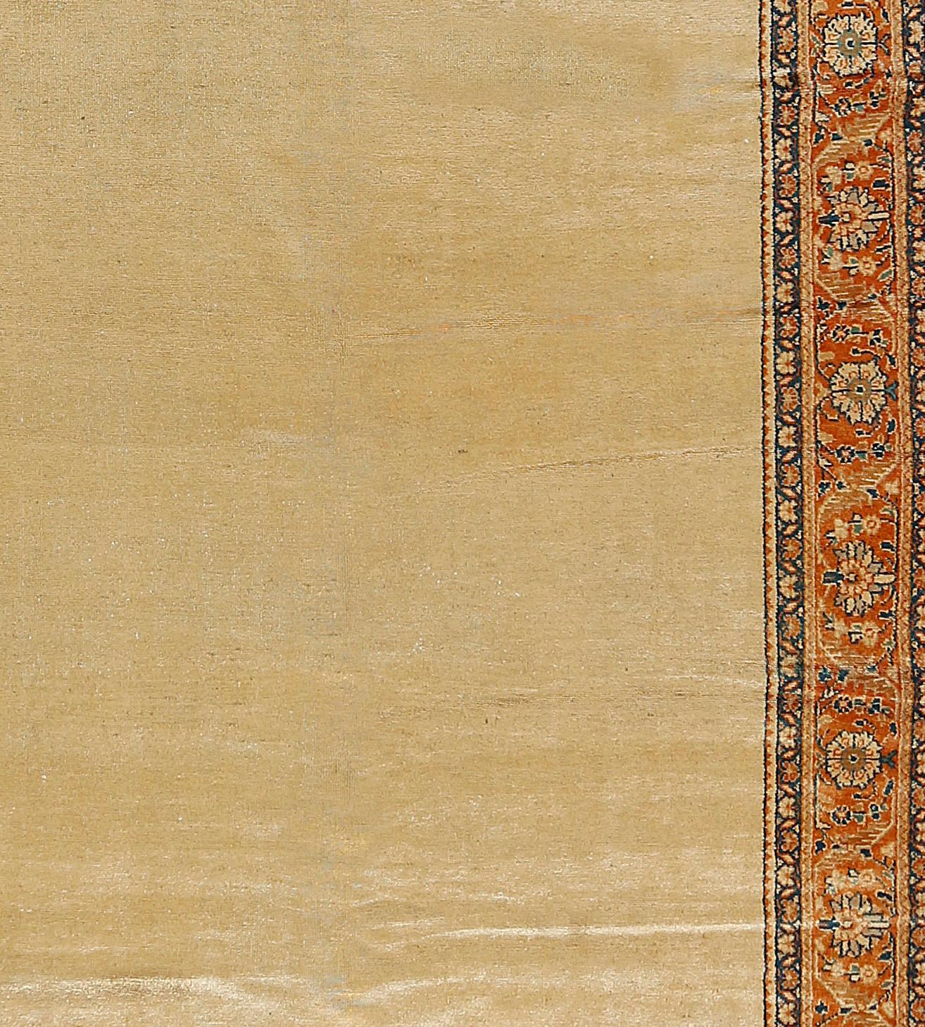 6'10 x 14'8. Situada al oeste de Persia y al sur de Arak está la zona de Mahallet, dentro de la provincia más extensa de Kurdistán. De esta zona proceden las alfombras Mahal y Sultanabad, famosas por sus diseños florales y que, siguiendo la