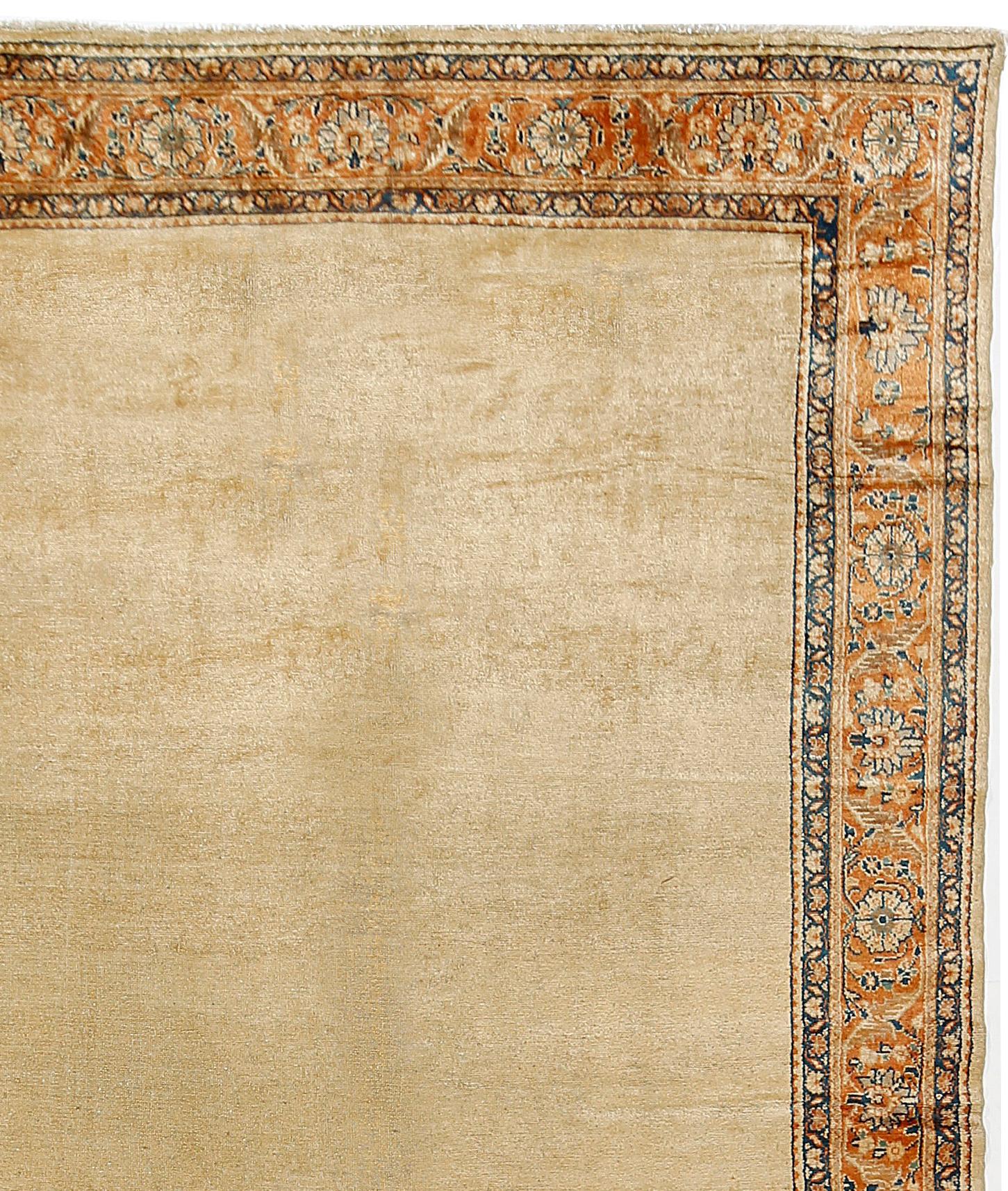 Alfombra persa antigua de galería de caramelo Mahal, Circa 1910, 6'10 x 14'8 en Bueno estado para la venta en New York, NY