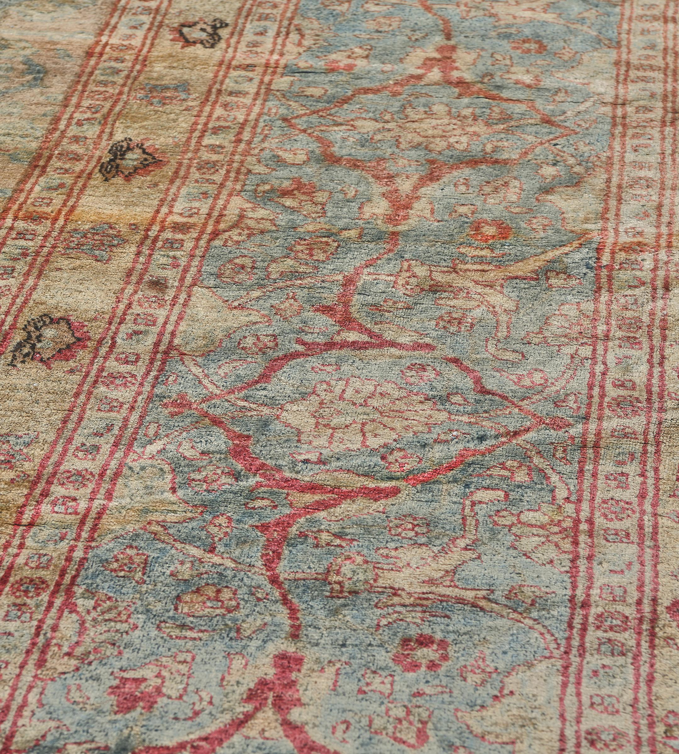 Antiker CIRCA-1910 Persischer Tabriz-Teppich aus Wolle mit rosafarbenem Blumenmuster im Angebot 2