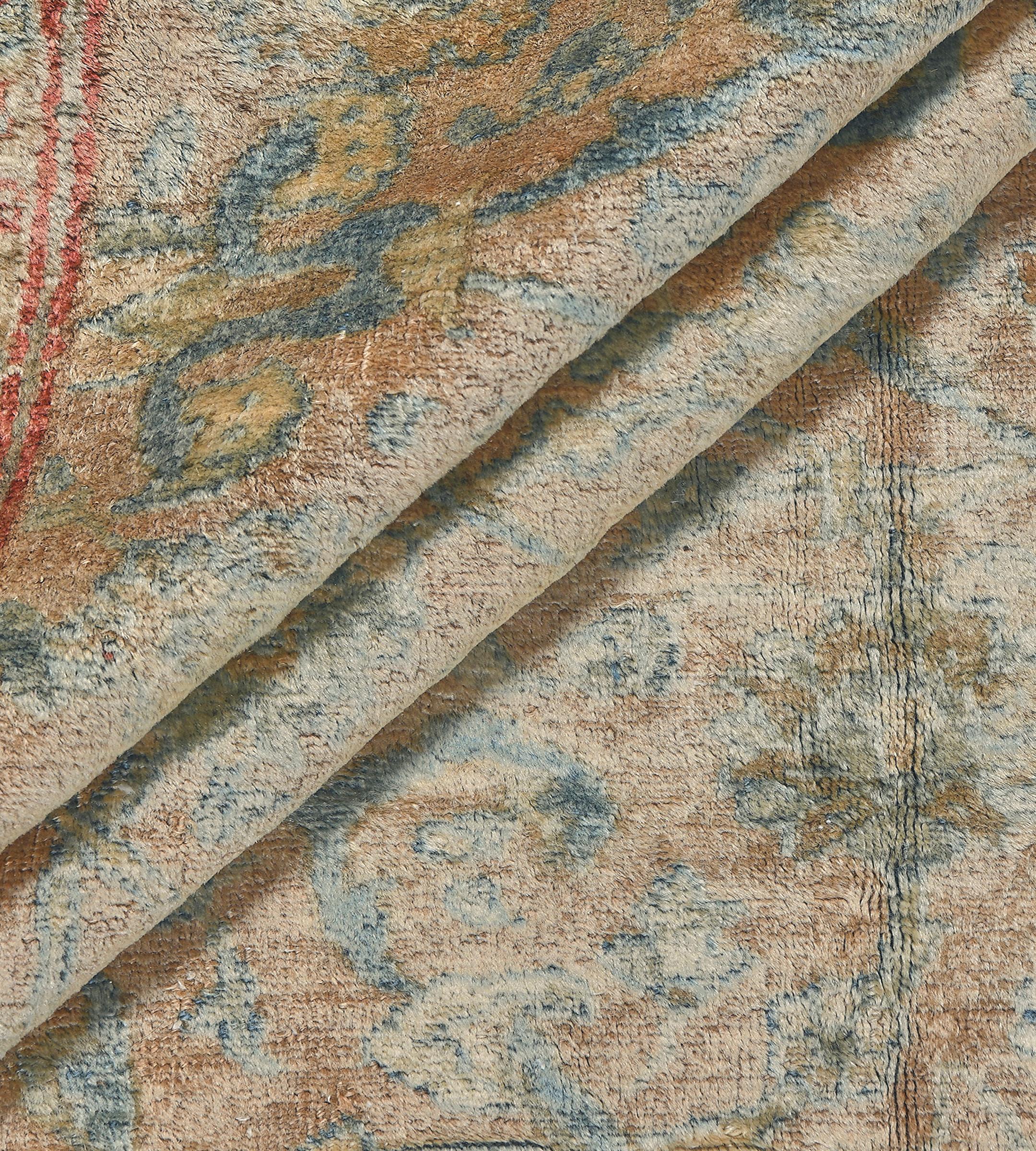 Antiker CIRCA-1910 Persischer Tabriz-Teppich aus Wolle mit rosafarbenem Blumenmuster im Angebot 5