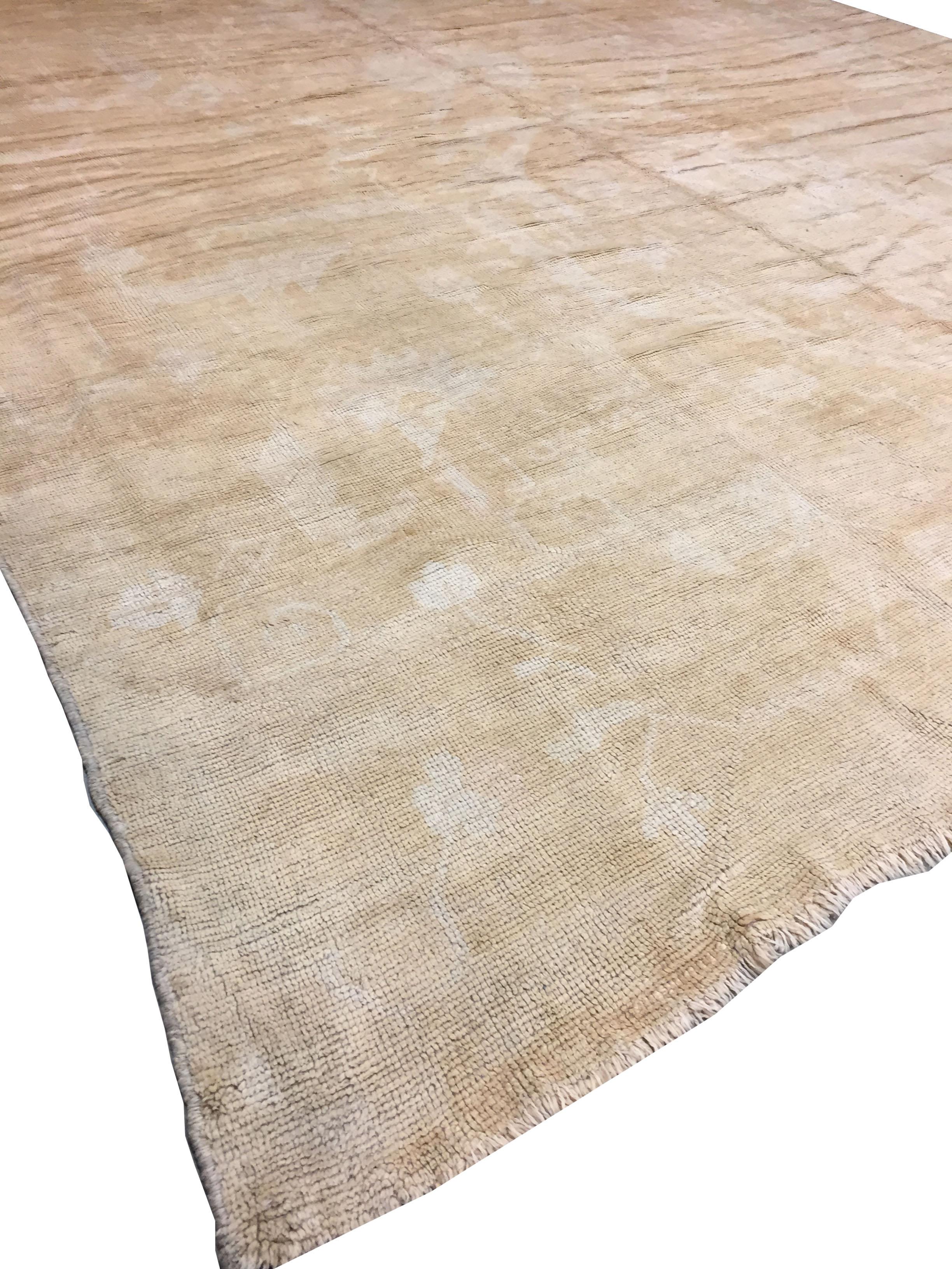 Ancien tapis turc Oushak Tan Circa 1910, 11'10 x 19'5 en vente 7