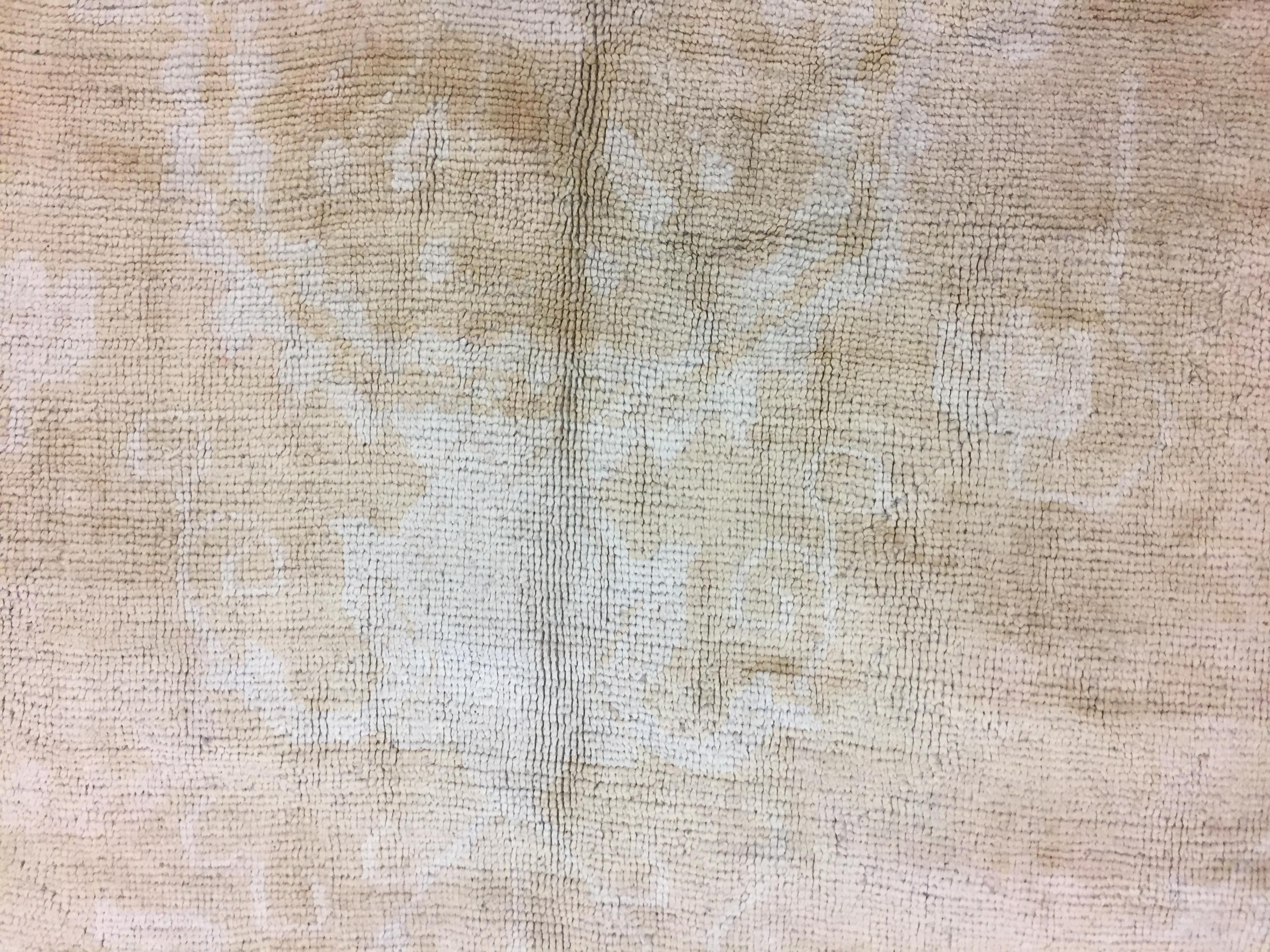 Ancien tapis turc Oushak Tan Circa 1910, 11'10 x 19'5 Bon état - En vente à New York, NY