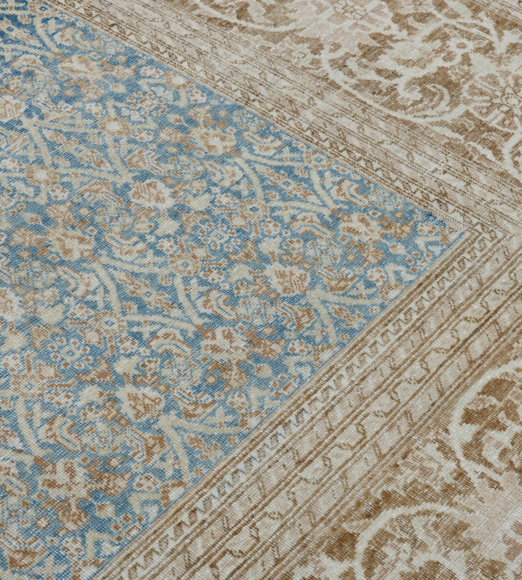 Annodato a mano Tappeto Tabriz antico, CIRCA 1910, in lana persiana in vendita
