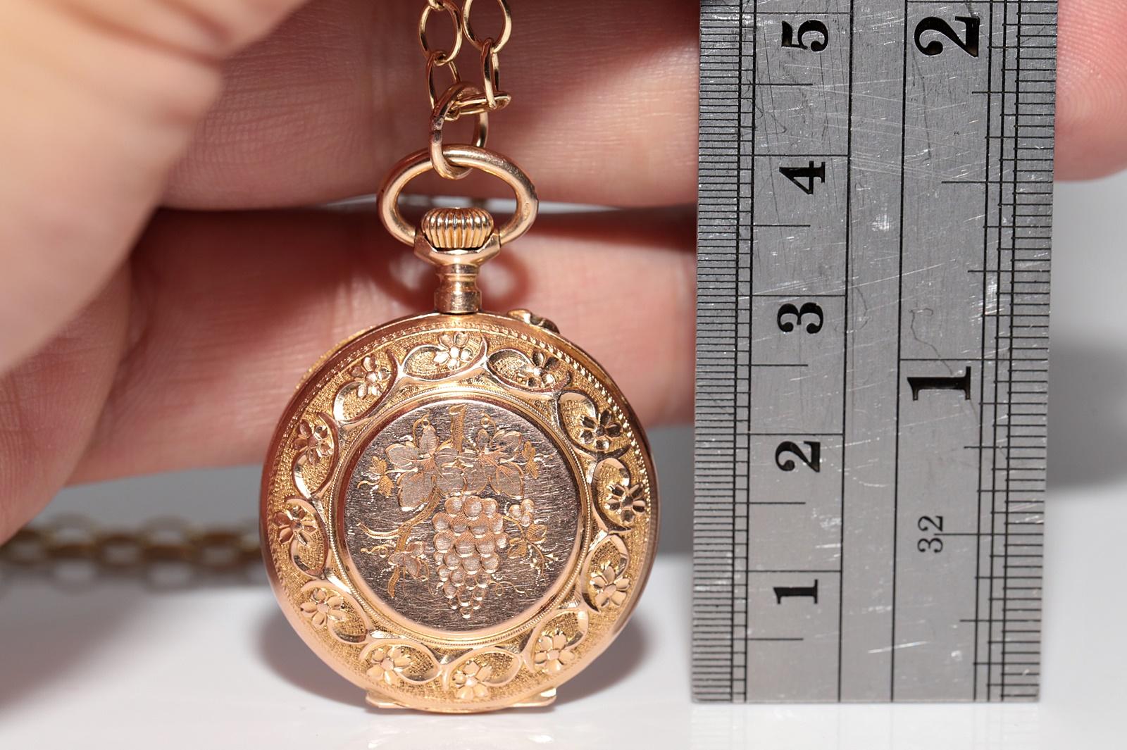 Antique Circa 1910s 18k Gold Pendant Pocket Watches Necklace For Sale 13