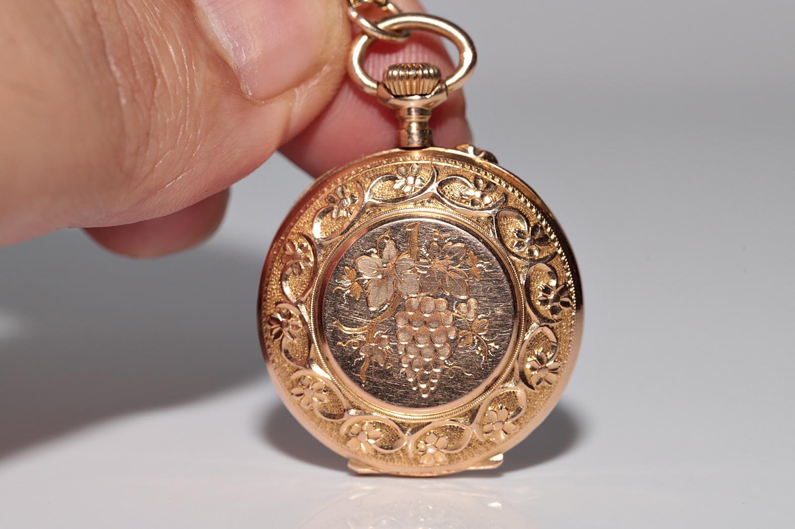 Antique Circa 1910s 18k Gold Pendant Pocket Watches Necklace For Sale 1