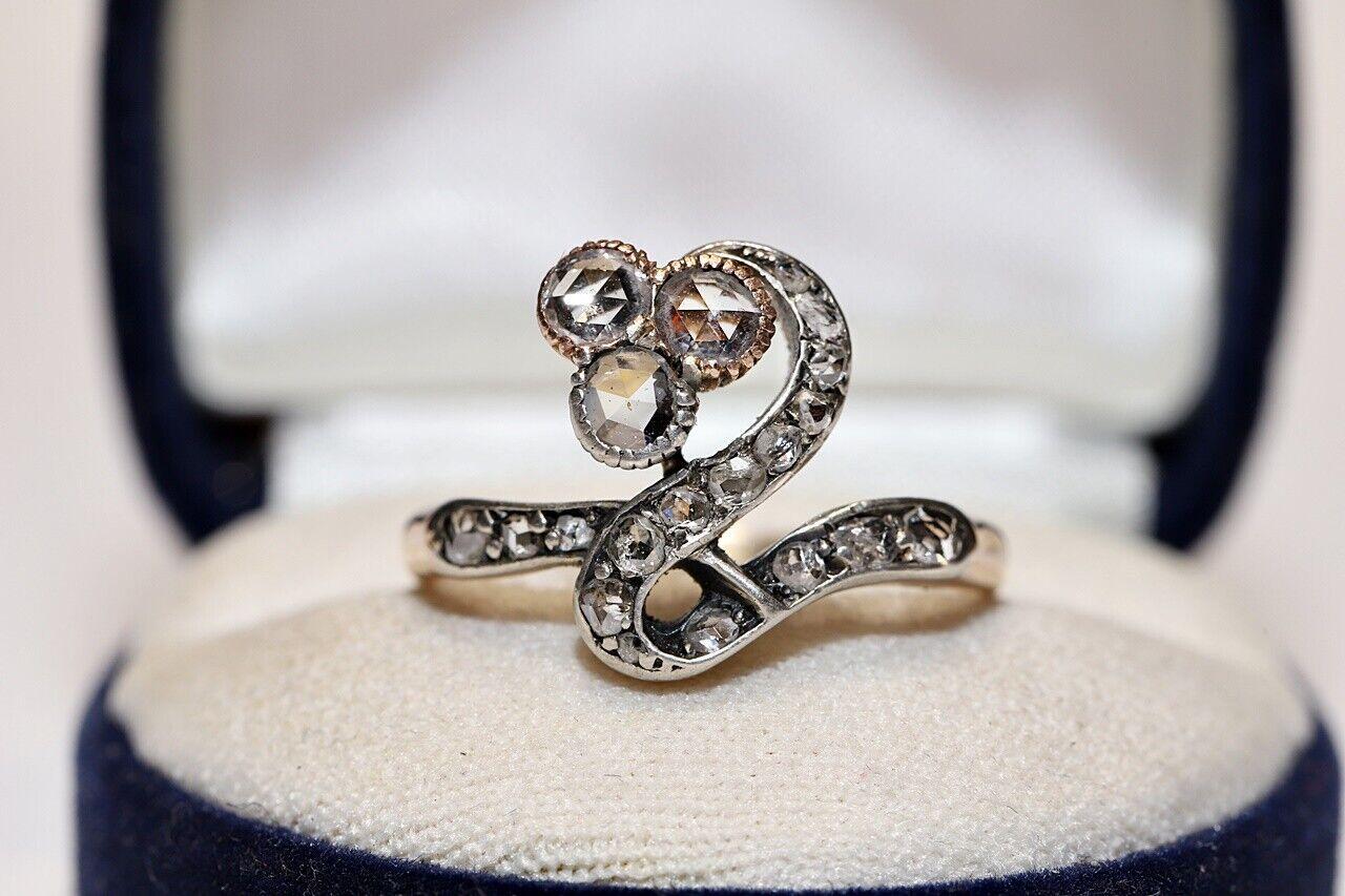 Antique Circa 1910s 18k Gold Top Silver Art Nouveau Natural Diamond Ring  For Sale 3