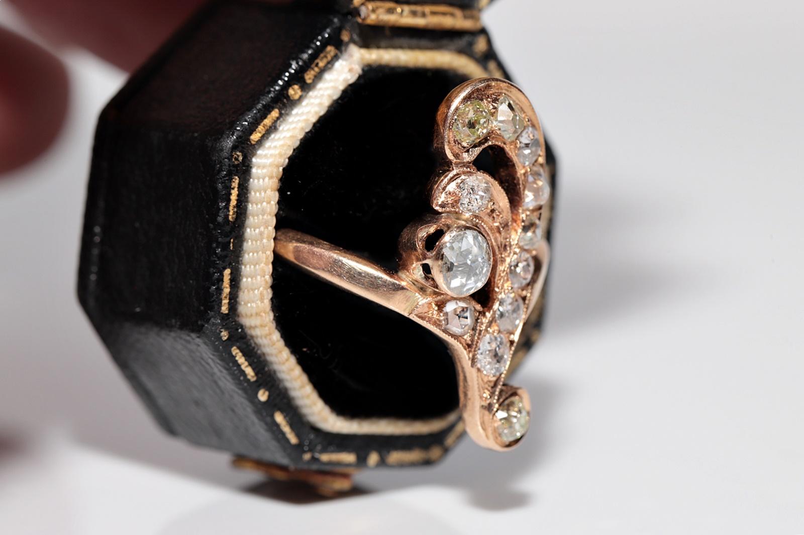 Antike CIRCA 1910er Jugendstil  14k Gold Natürlicher Diamant-Dekorierter Ring im Angebot 1