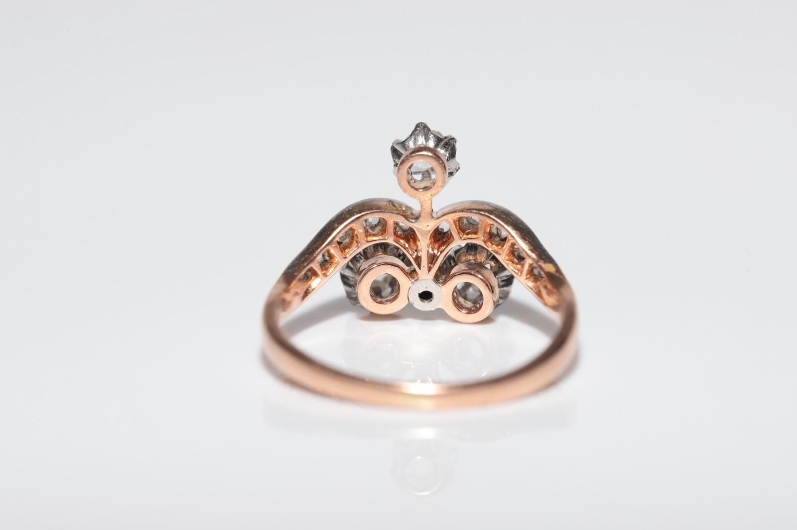 Anillo Antiguo Art Nouveau de Oro de 14 quilates con Diamantes Naturales talla Rosa, Circa 1910 en venta 4