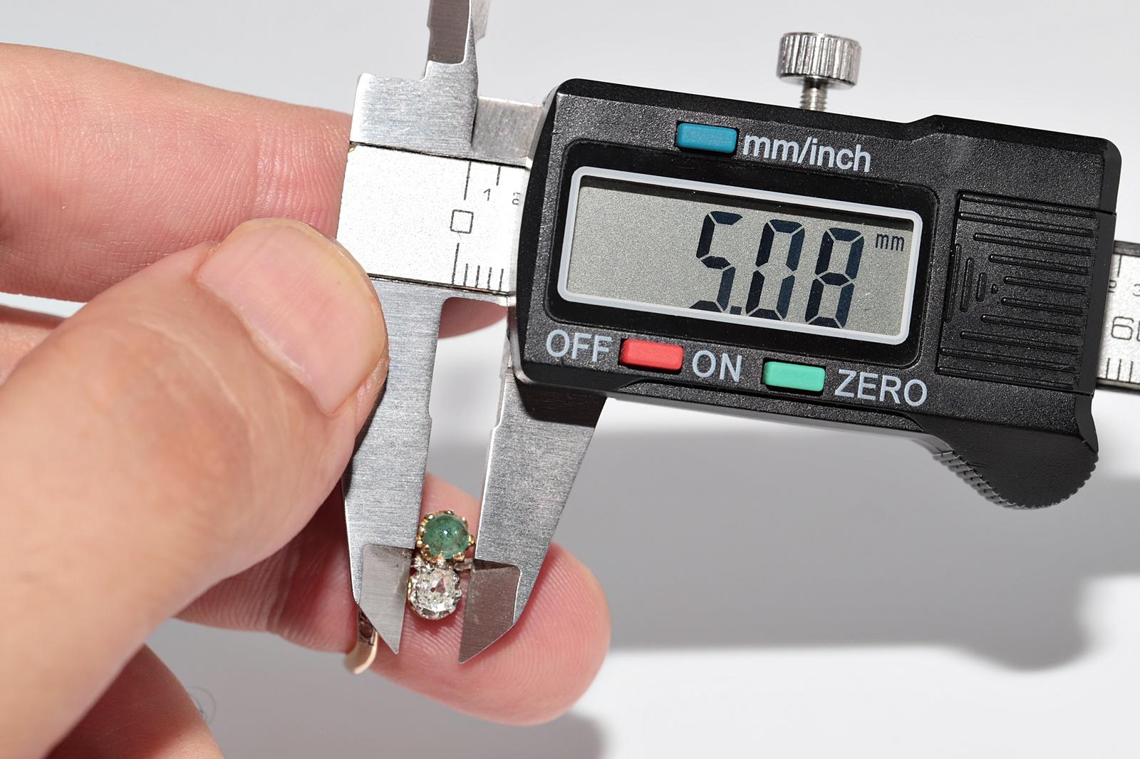 Anello in oro 18k con diamante naturale e smeraldo, antico, CIRCA 1910, Art Nouveau in vendita 7