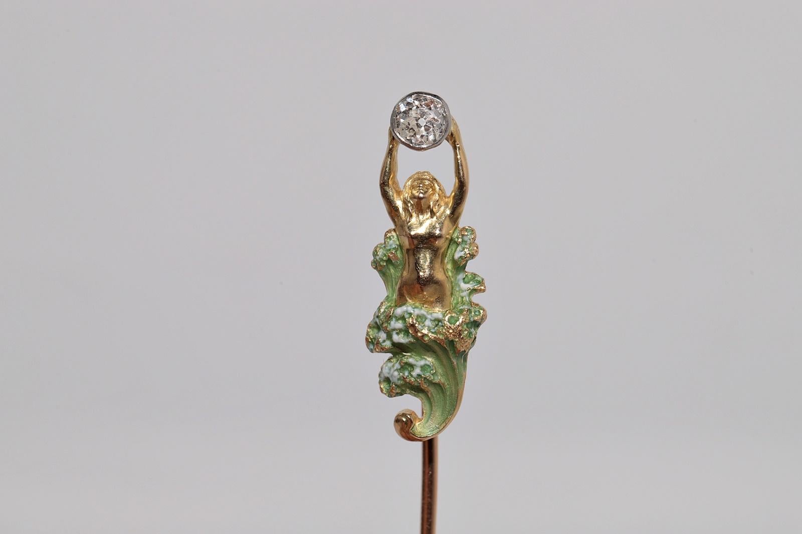 Antique Circa 1910s Art Nouveau 18k Gold Natural Old Cut Diamond Enamel brooch For Sale 8
