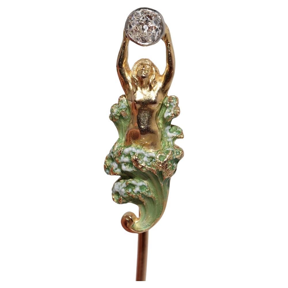 Antique Circa 1910s Art Nouveau 18k Gold Natural Old Cut Diamond Enamel brooch For Sale