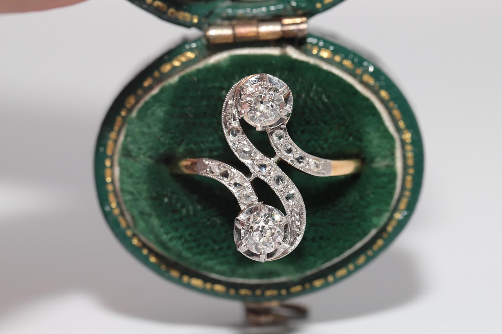 Antique Circa 1910s Art Nouveau Handcrafted 18k Gold Natural Diamond Ring For Sale 1