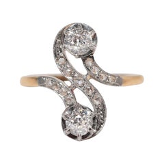 Antique Circa 1910s Art Nouveau Handcrafted 18k Gold Natural Diamond Ring