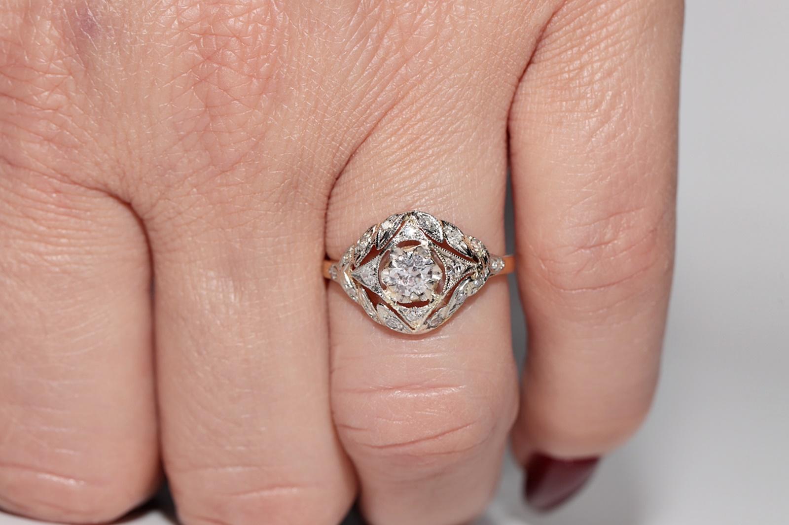 Antique Circa 1915s Art Deco Handcrafted 18k Gold Natural Diamond Ring In Good Condition For Sale In Fatih/İstanbul, 34
