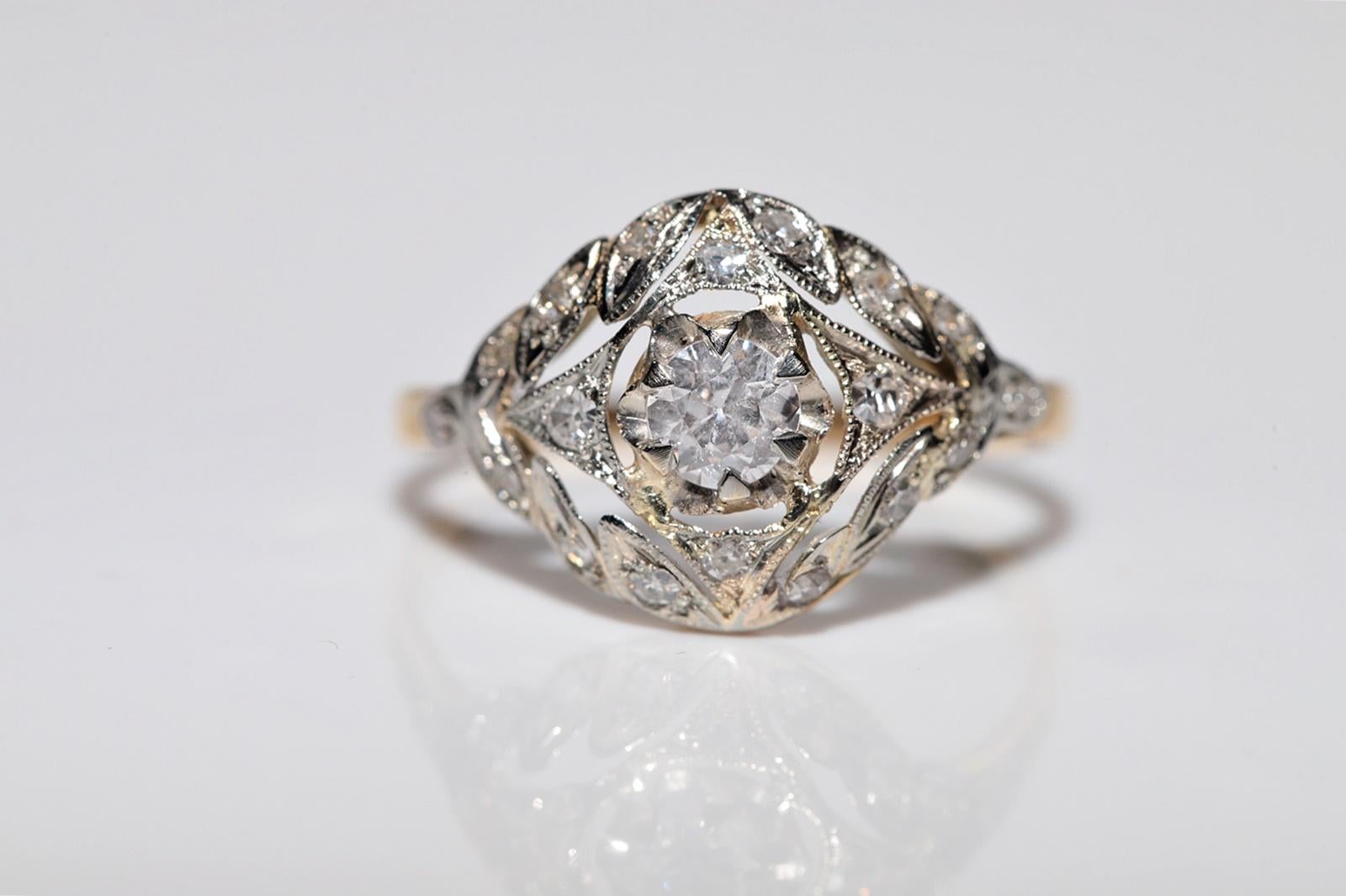 Antique Circa 1915s Art Deco Handcrafted 18k Gold Natural Diamond Ring For Sale 3