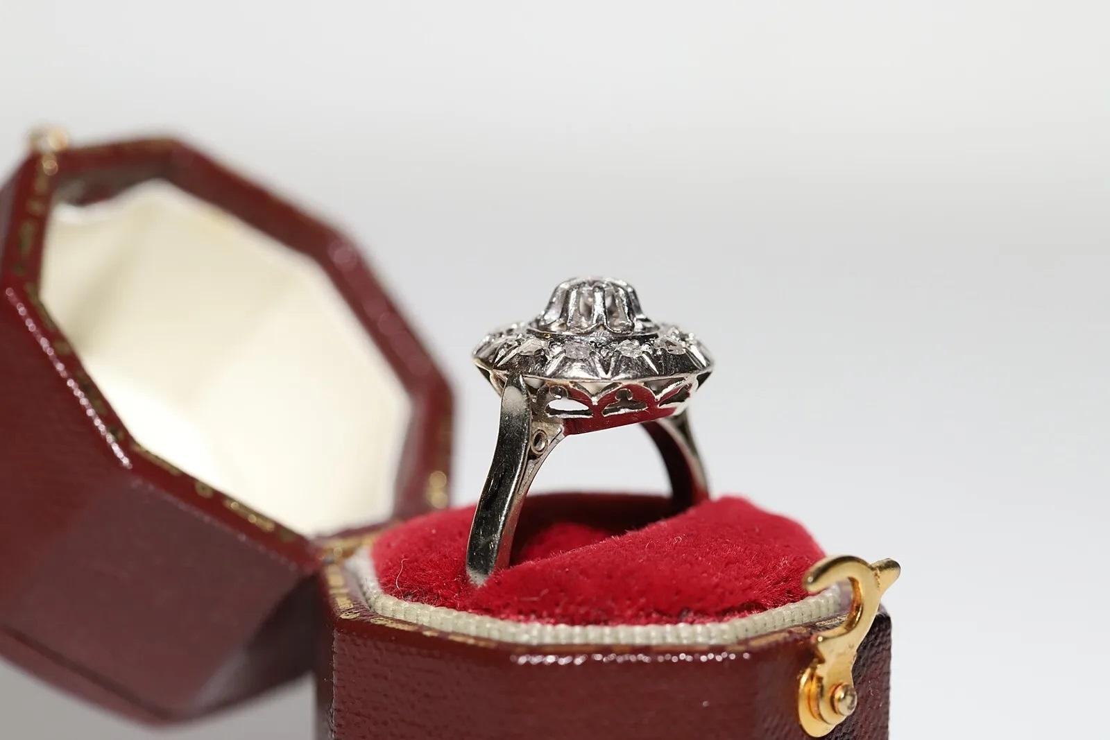 Taille rose Bague Art déco ancienne datant d'environ 1920 en or 18 carats décorée de diamants naturels en vente