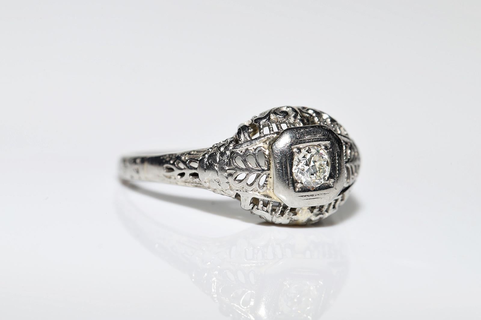Antique Circa 1920 Art Deco 18k Gold Natural Diamond Decorated Ring In Good Condition For Sale In Fatih/İstanbul, 34