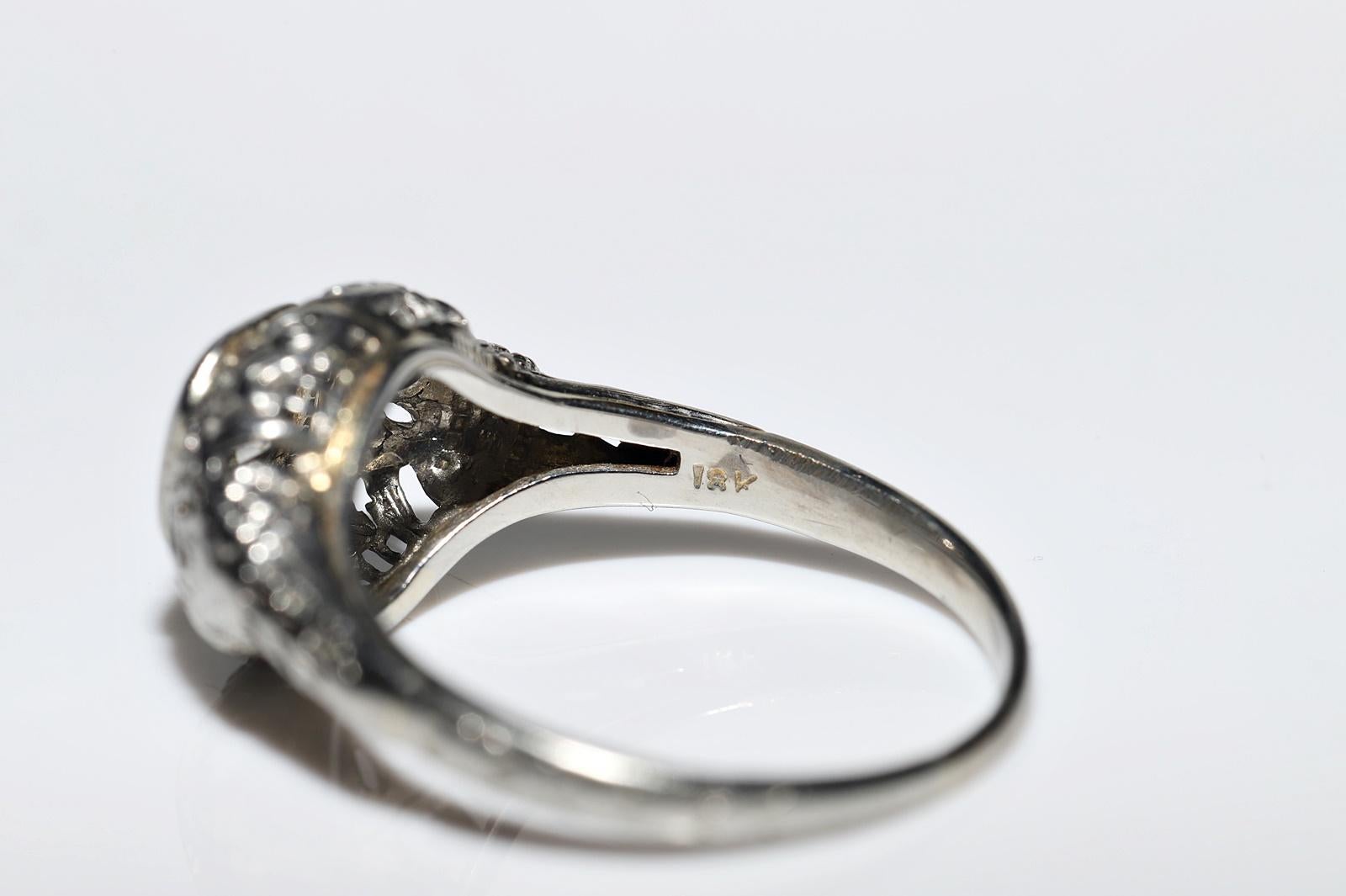 Bague Art déco ancienne datant d'environ 1920 en or 18 carats décorée de diamants naturels en vente 1