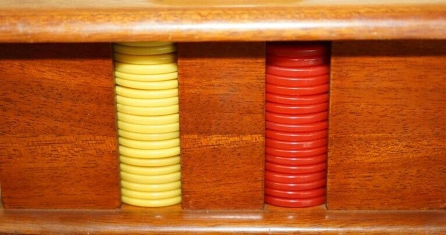 Fait main Ensemble ancien CASION CHIP POKER set ART DECO CIRCA 1920 AVEC CASE BAKELITE HANDLE CASE en vente