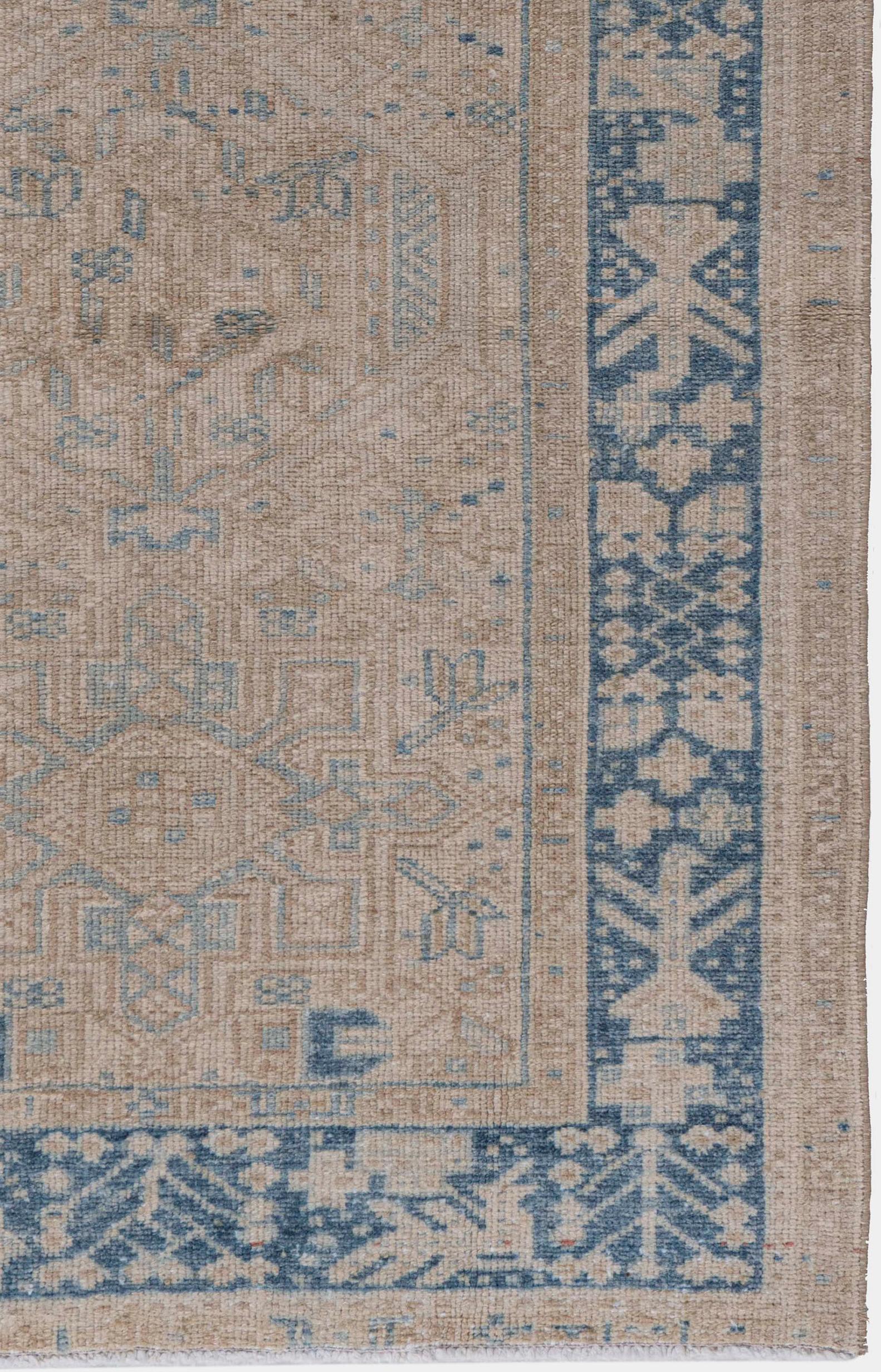 Antiker persischer Heriz-Teppich in Beige, handgeknüpft, um 1920, 3'1 X 4'6 im Angebot 1