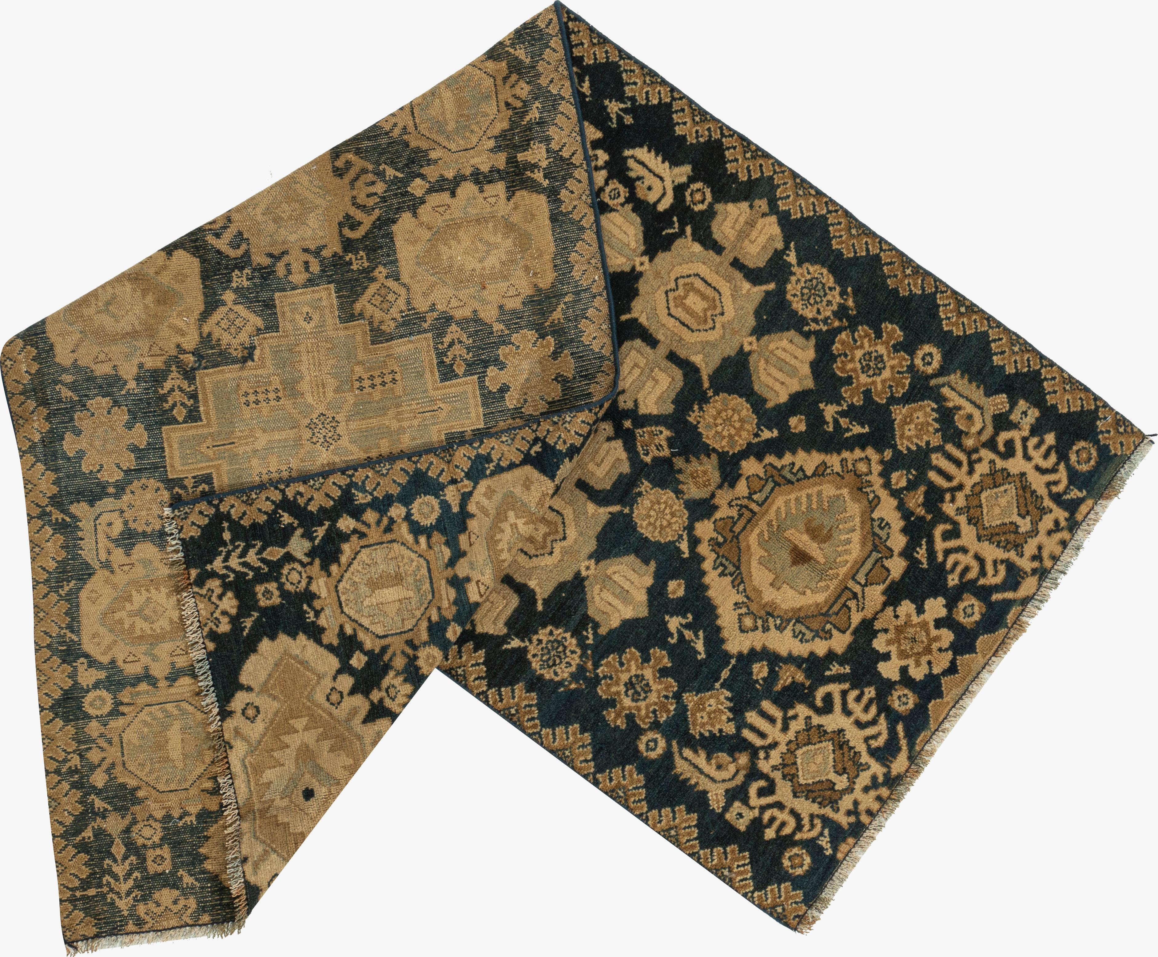 Antico tappeto blu persiano Malayer annodato a mano del 1920 circa in vendita 7