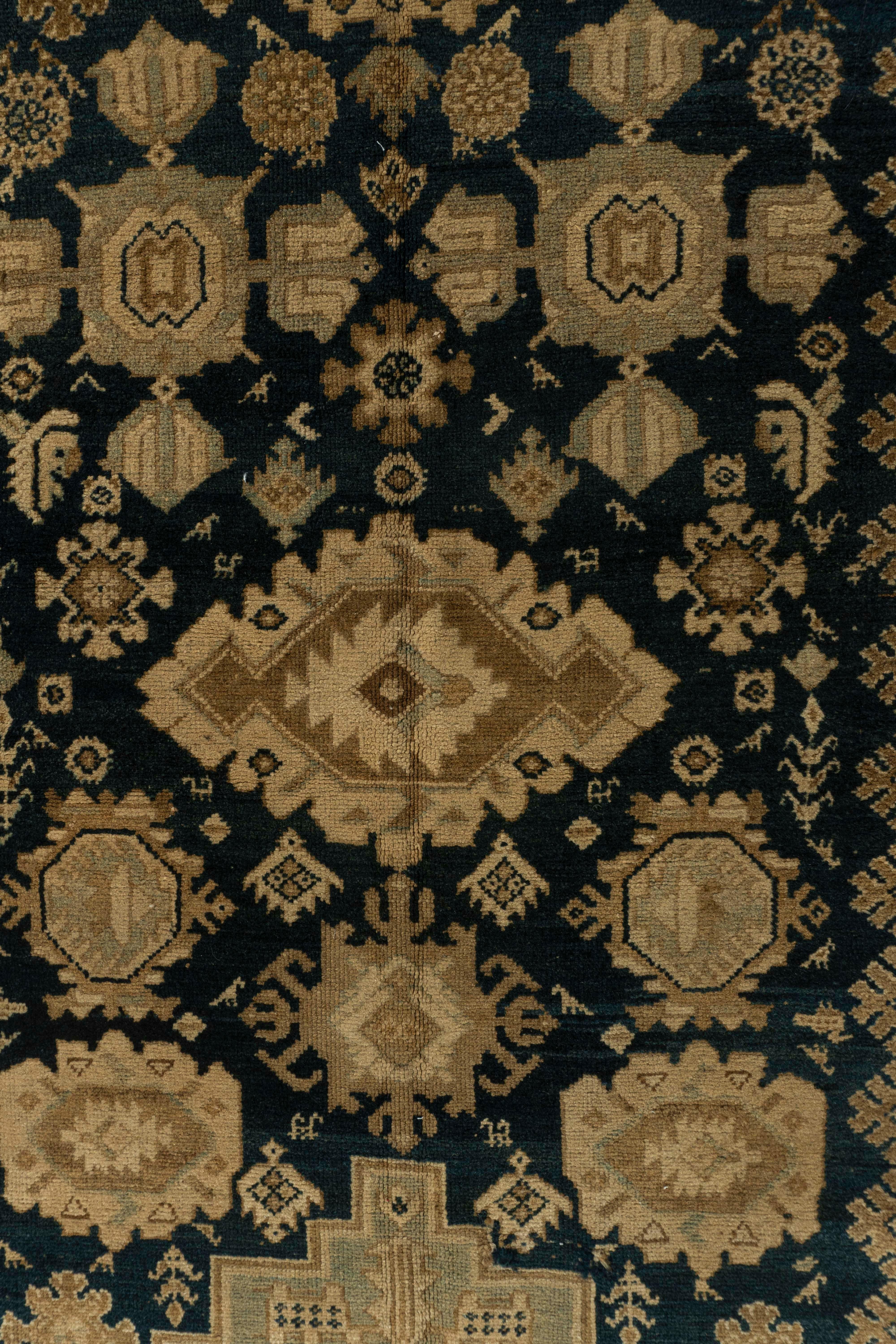 XX secolo Antico tappeto blu persiano Malayer annodato a mano del 1920 circa in vendita