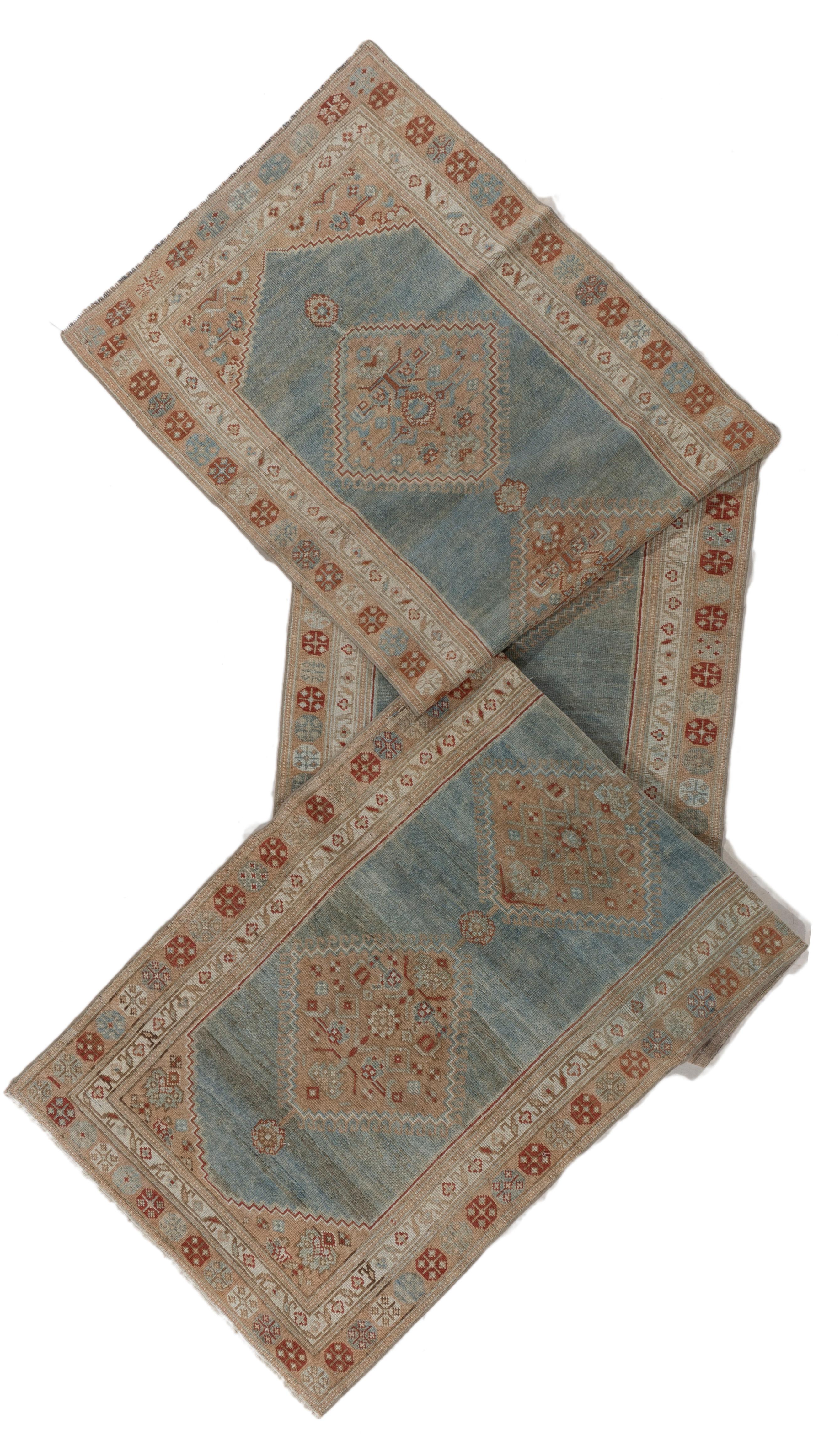 Antico runner annodato a mano di Malayer blu, circa 1920, 3'2 X 15'1 in vendita 1