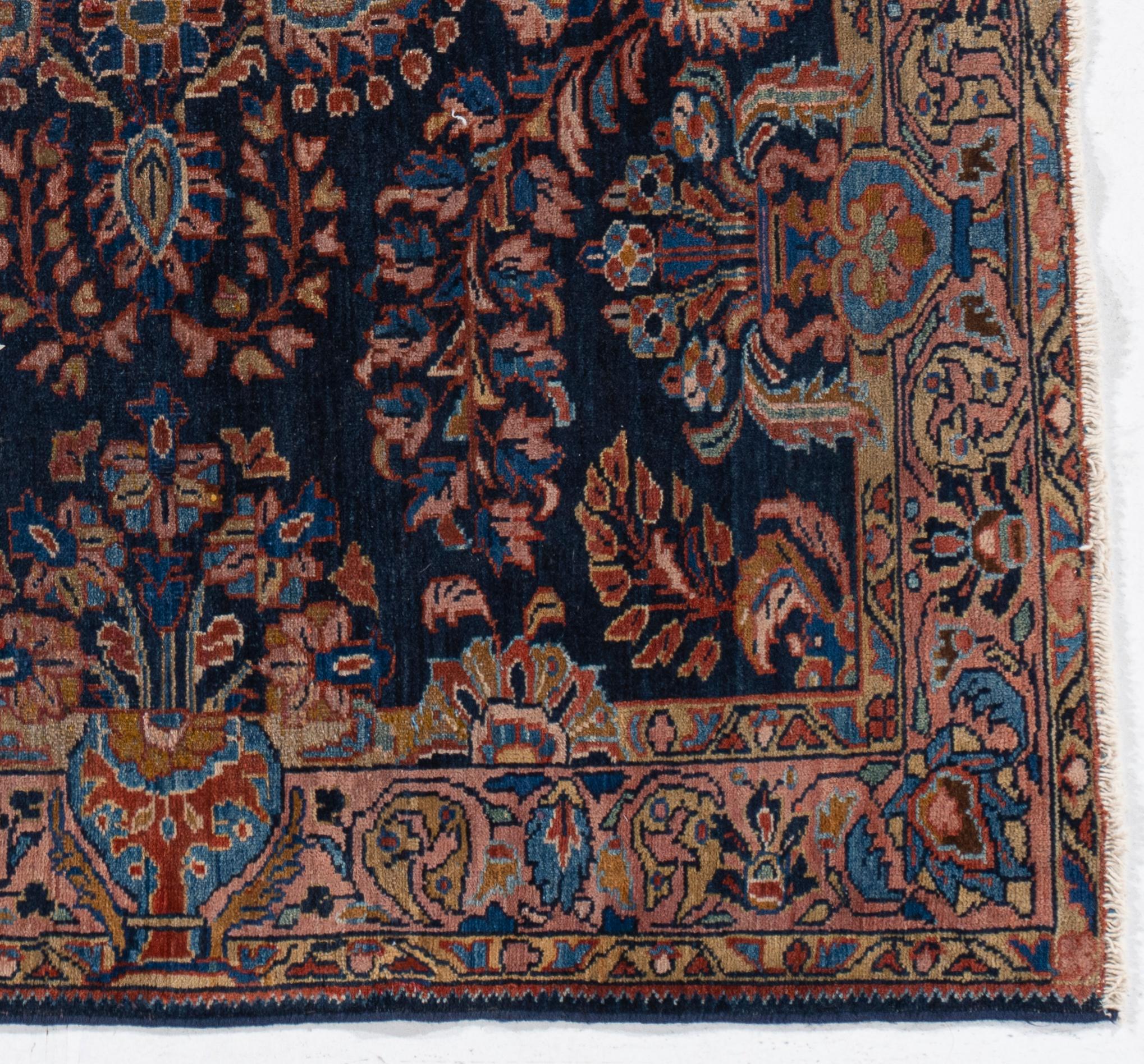Antiker blauer quadratischer persischer Lilihan-Teppich, handgeknüpft, um 1920 (Wolle) im Angebot