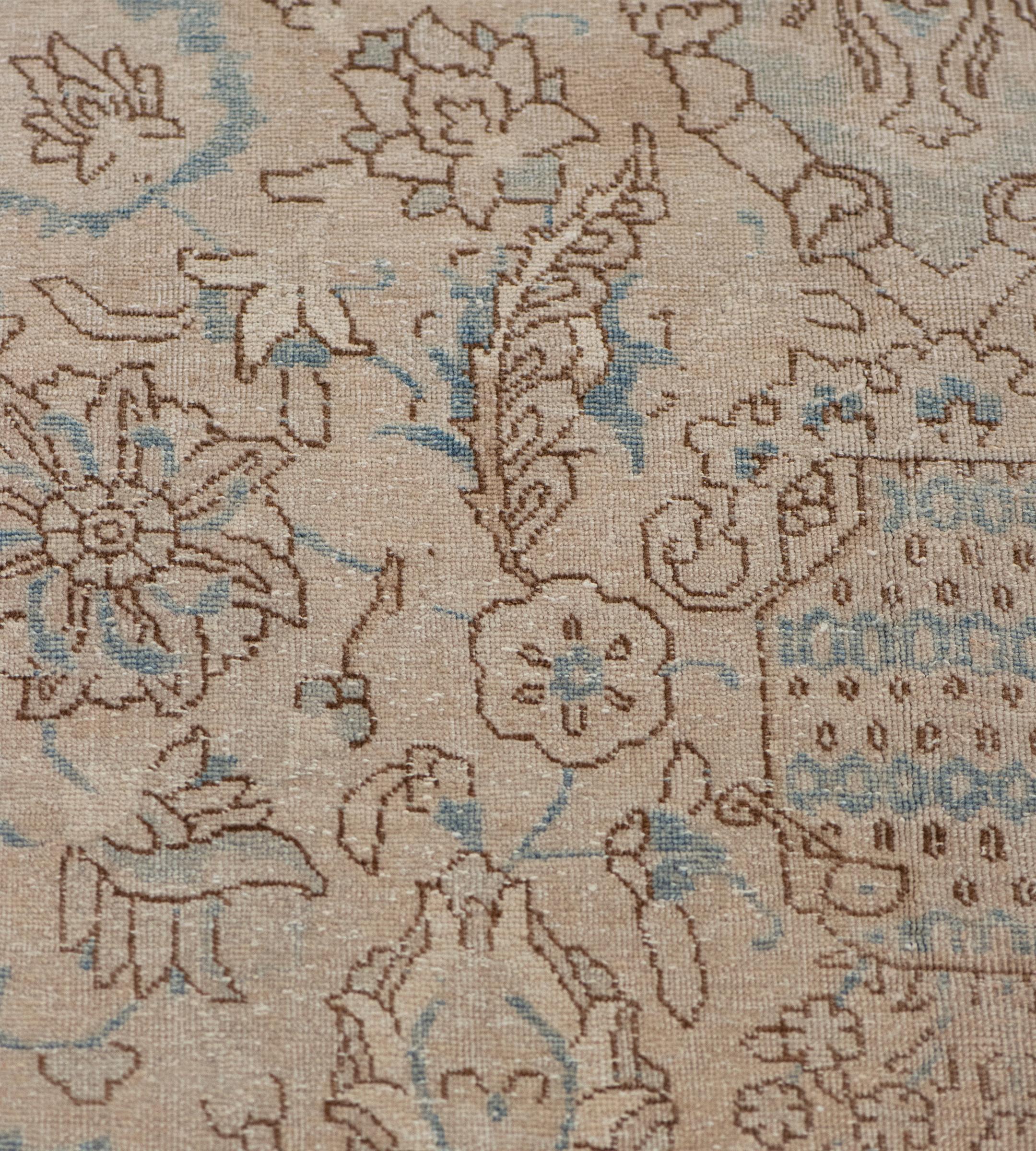 Antiker CIRCA-1920 Buff-Brown Wool Floral Persian Tabriz Teppich (Persisch) im Angebot