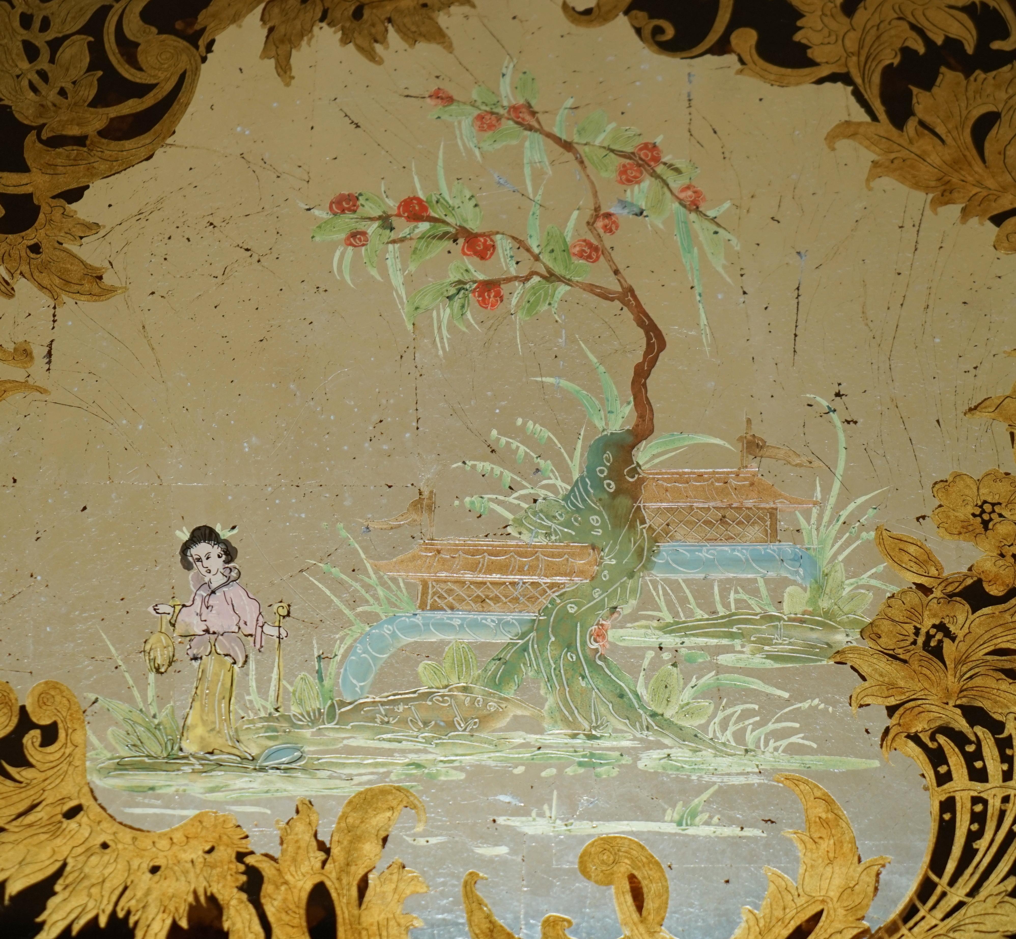 ANTIQUE CIRCA 1920 CHINESE CHINOISERIE HAND PAiNTED OCCASIONAL CENTRE TABLE For Sale 9